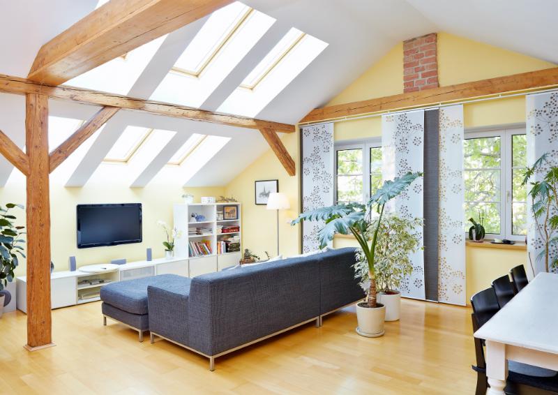 Zimmer mit Dachschräge einrichten