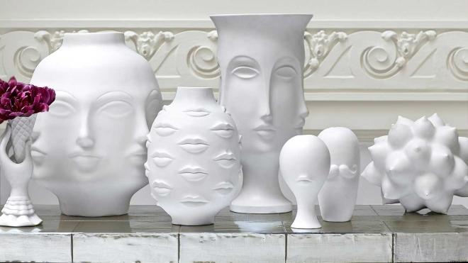 Magazinbeitragsbild-Skand-Design-Geschichte-03092025 Vasen von Jonathan Adler