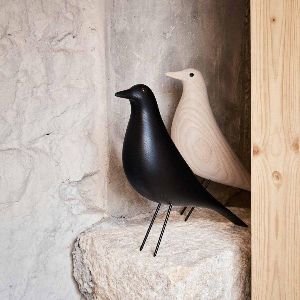 Designer im Spotlight: Charles & Ray Eames 1 Vitra Eames House Bird 21503103 Ambiente 2 121857 1920x1920