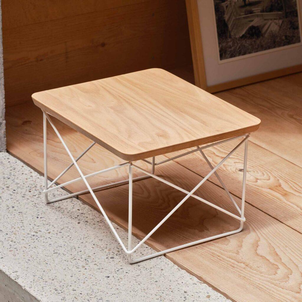 Designer im Spotlight: Charles & Ray Eames 3 Vitra Occasional Table LTR 20119534 Ambiente 2 121751 1920x1920