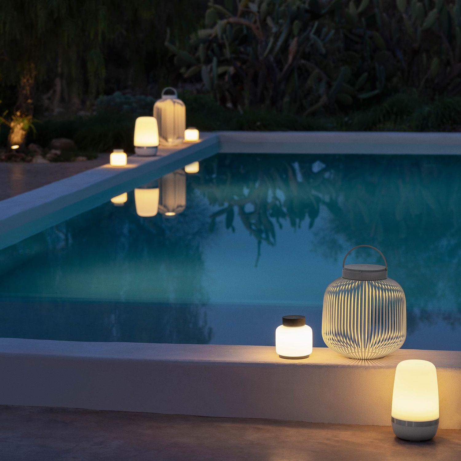 blomus - FAWN LED Outdoor Leuchte granite gray
