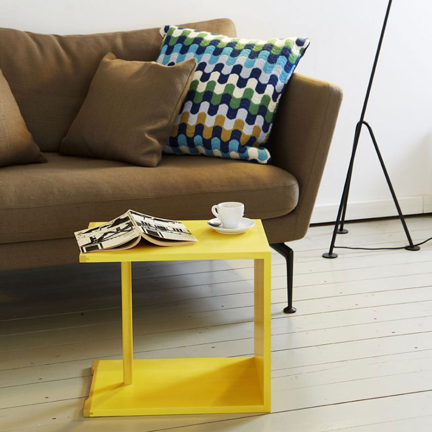 max bill ulmer hocker zitronengelb sofa 91408