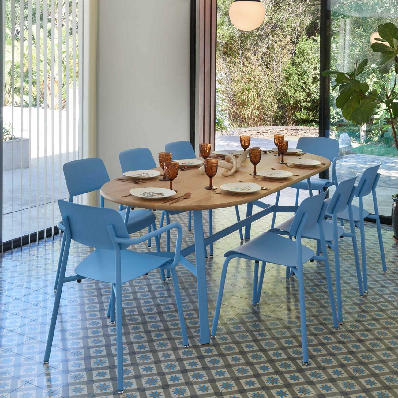 Fermob - So'O Ovaler Tisch Eiche 220x95 cm acapulcoblau