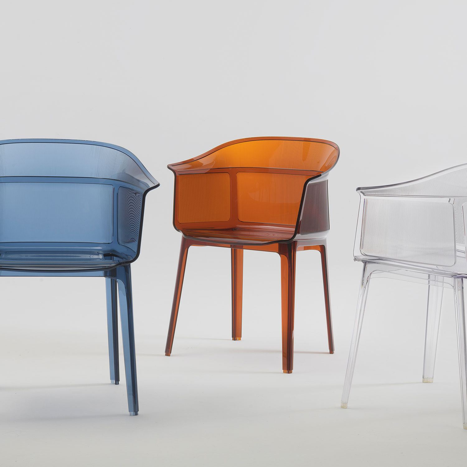 Kartell - Papyrus Outdoorstuhl klar