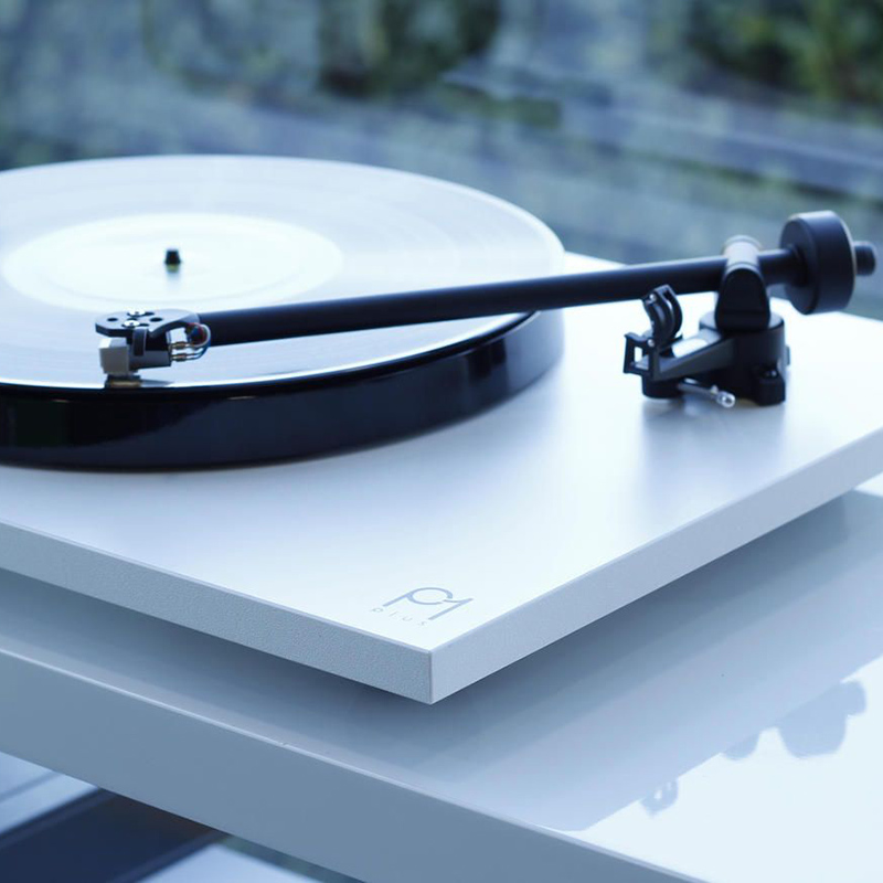 planar 1 plus weiss rega 78072