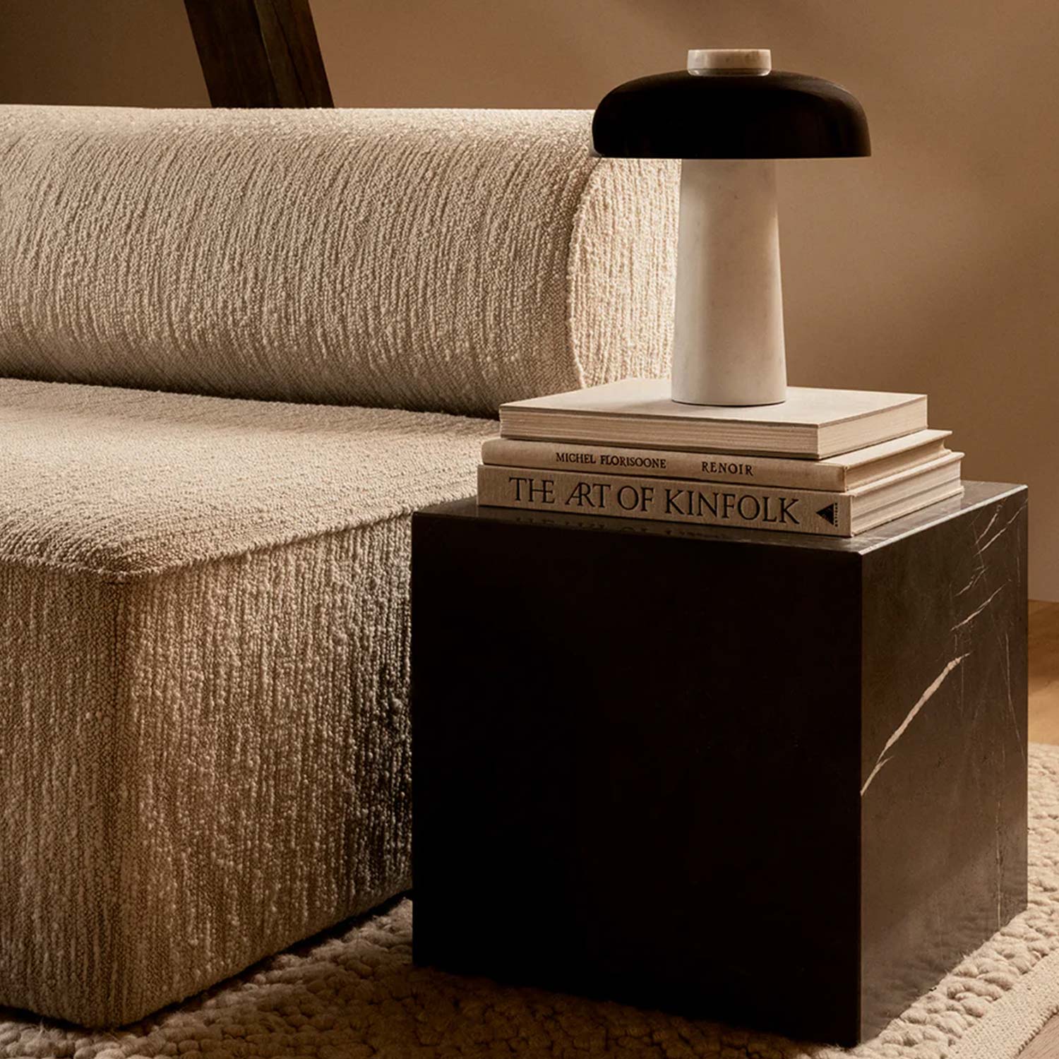 Audo - Plinth Podium cube braun