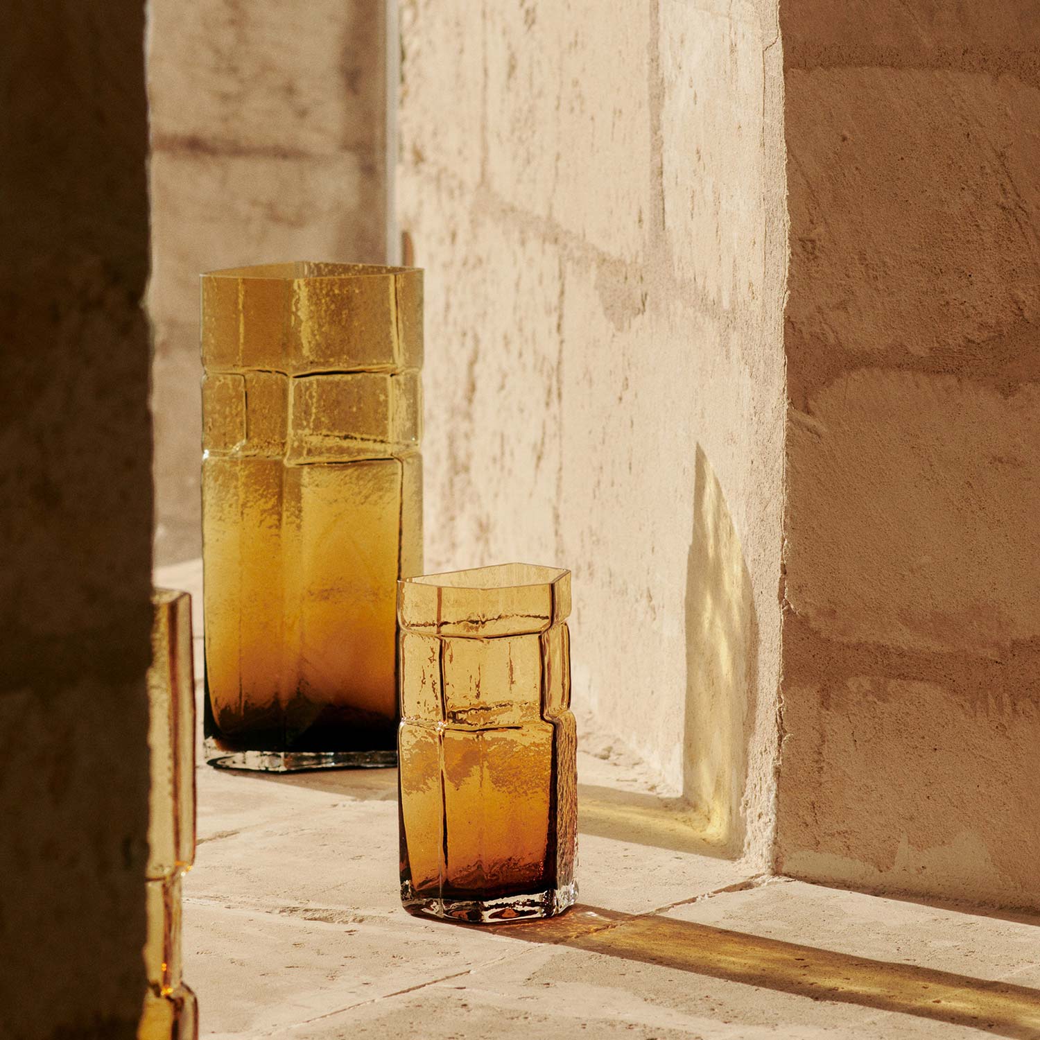 Ferm Living - Muro Vase S recycled amber