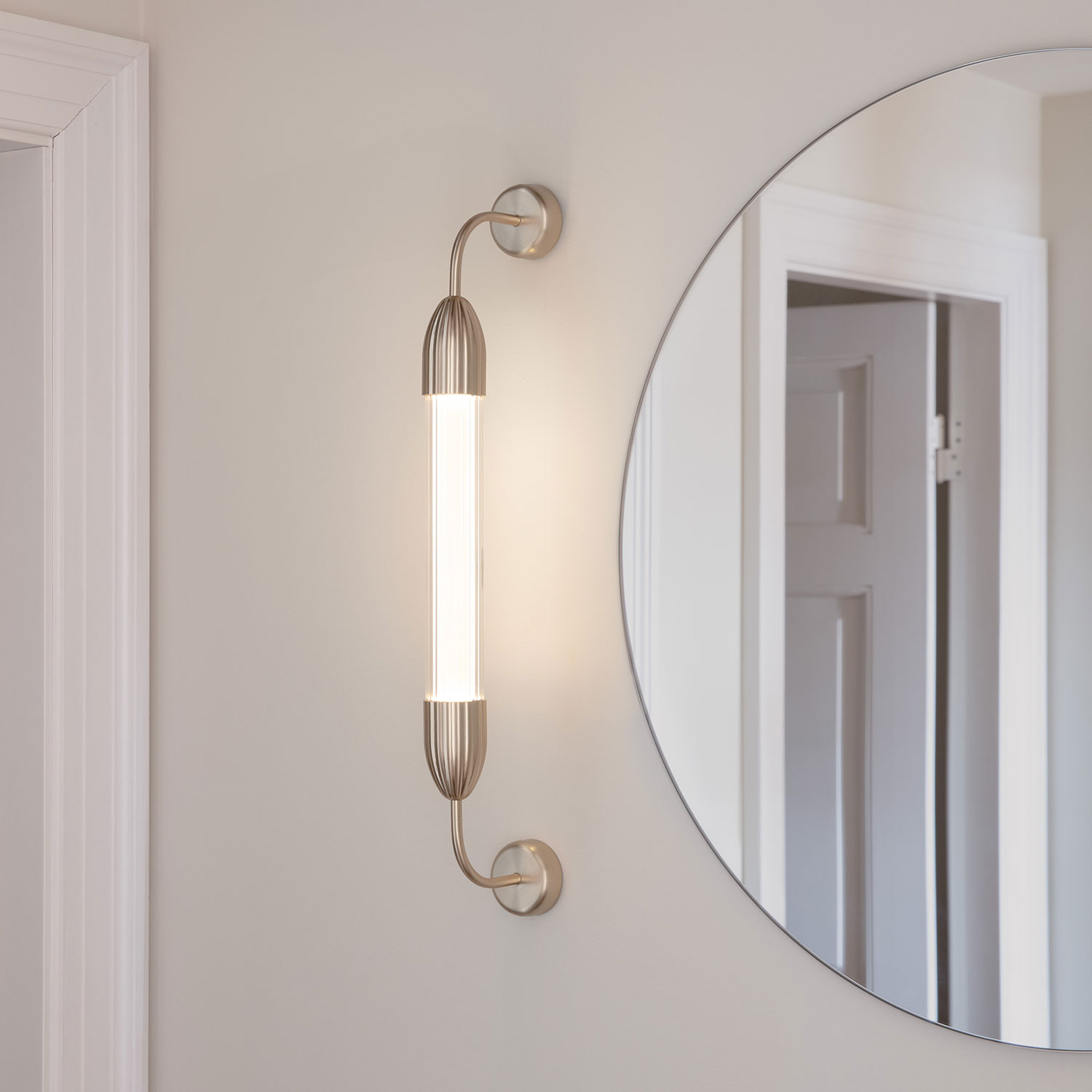 UMAGE - Lemon Squeeze Wandlampe single long messing