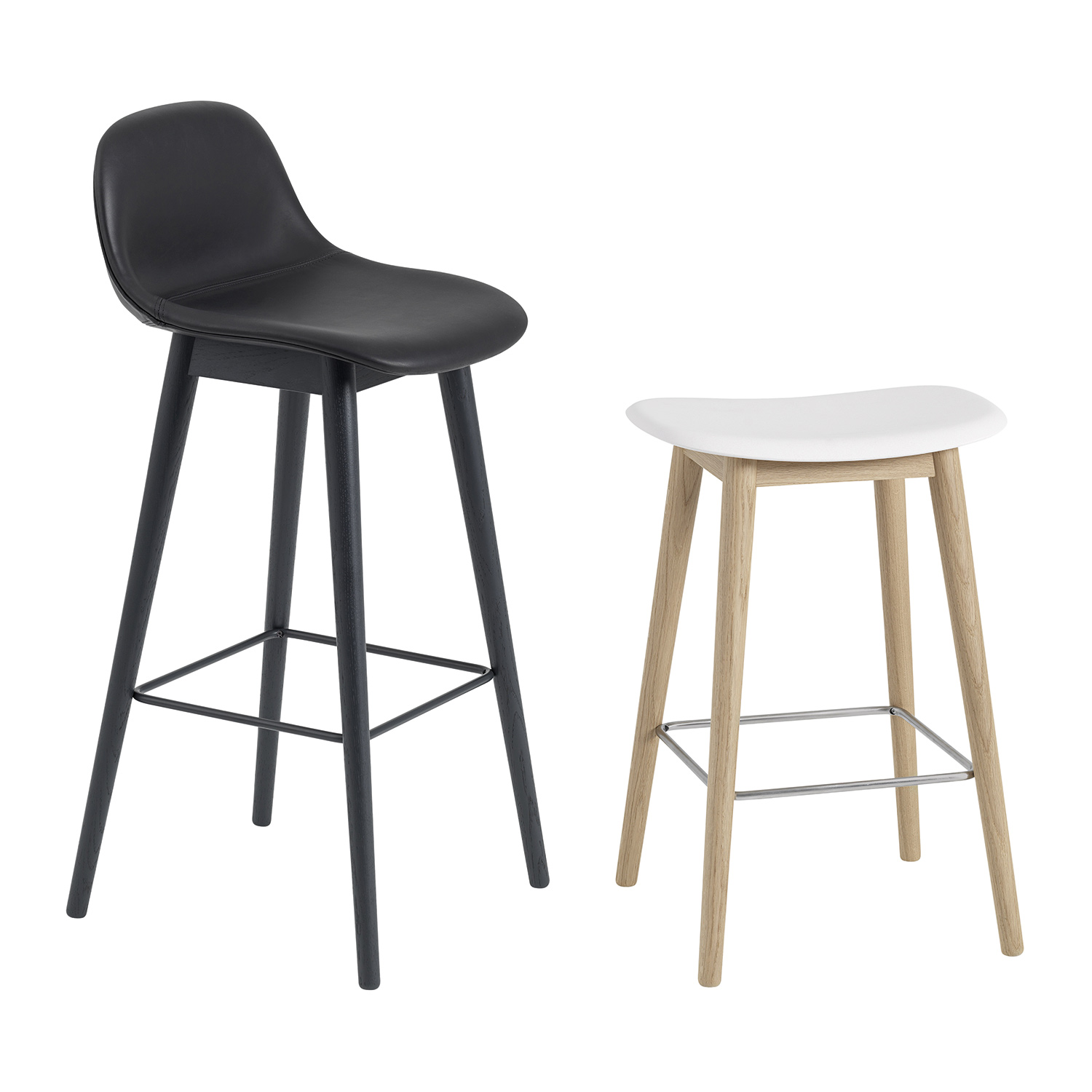 muuto fiber bar stool wood base weiss schwarz 83473