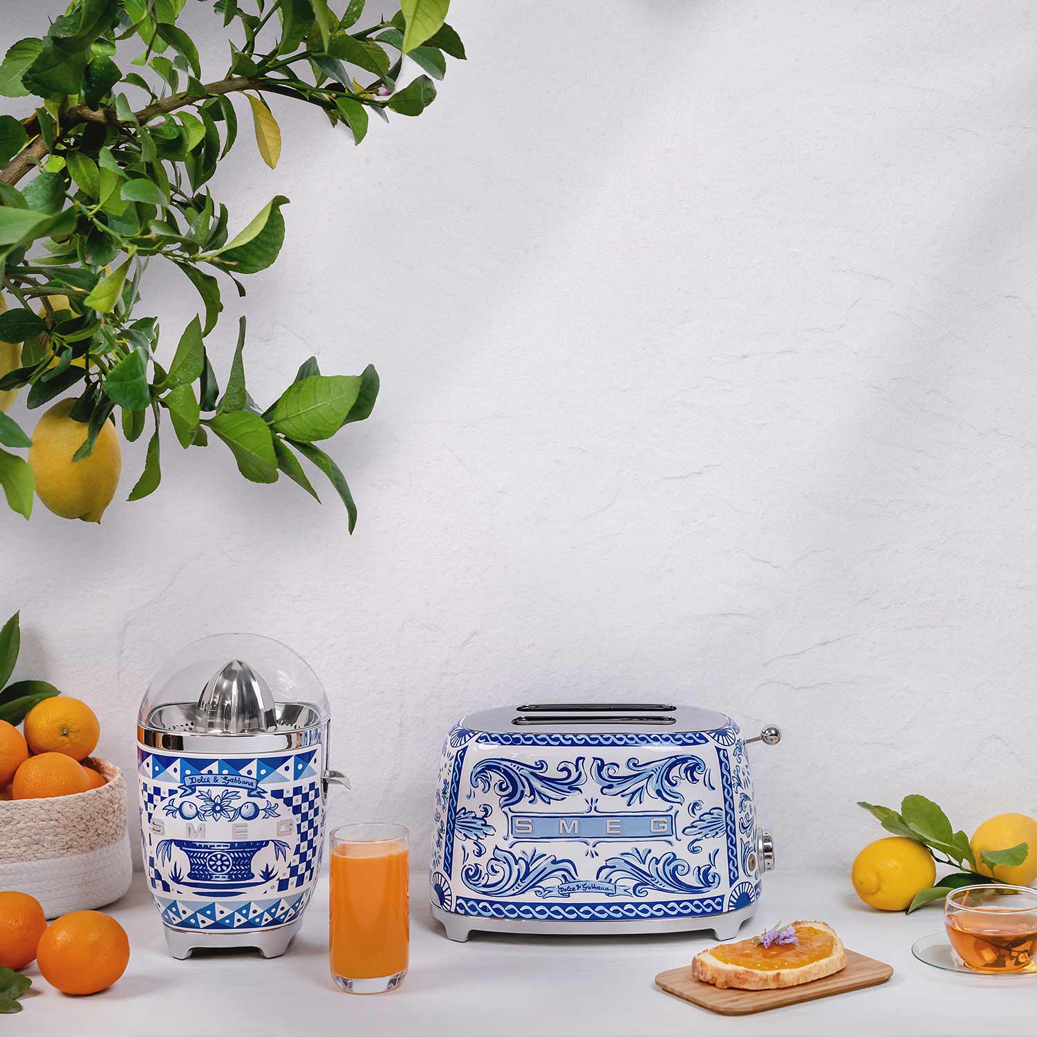 smeg zitruspresse cjf01 blu mediterraneo dolce und gabbana toaster fruechte 95398