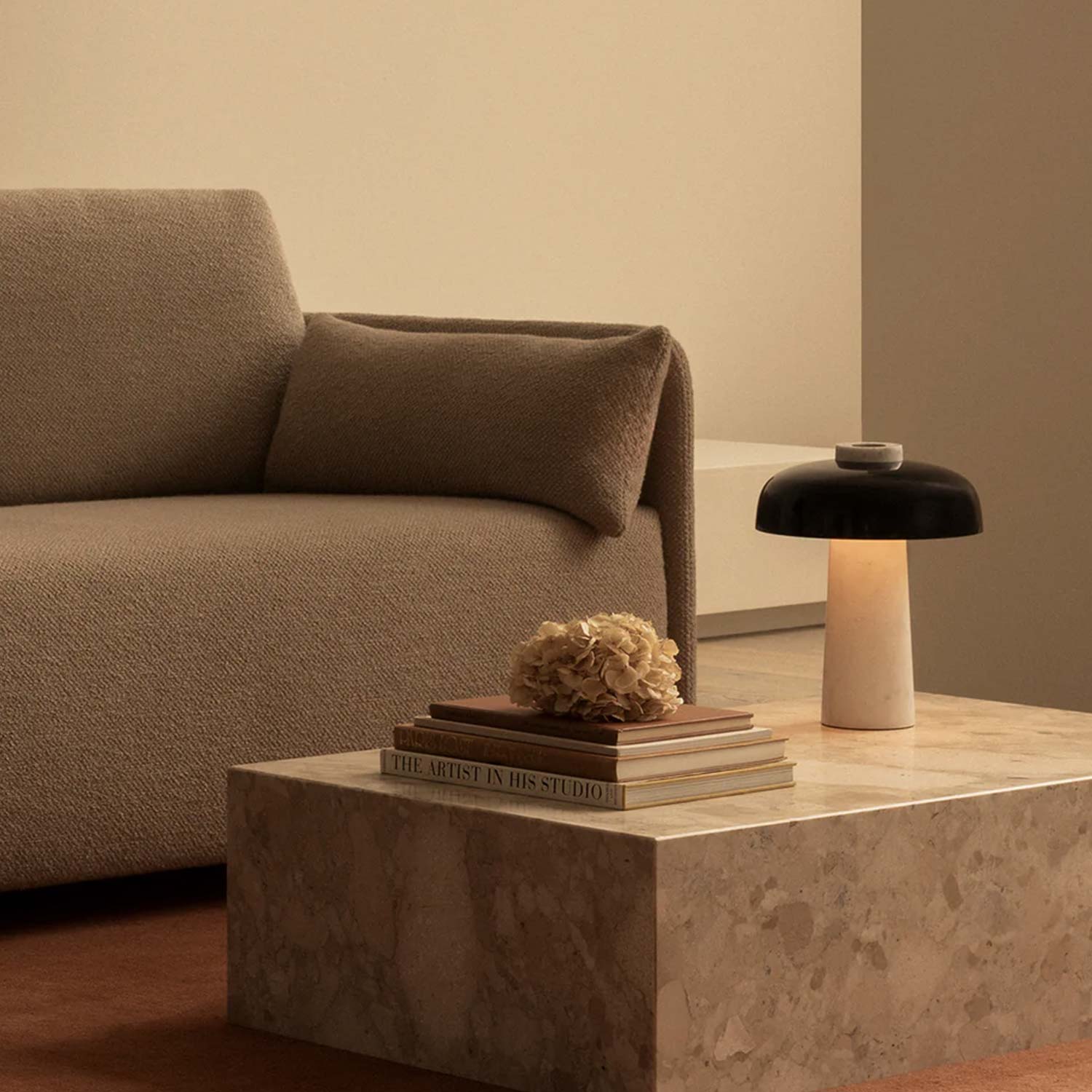 Audo - Plinth Podium cube braun