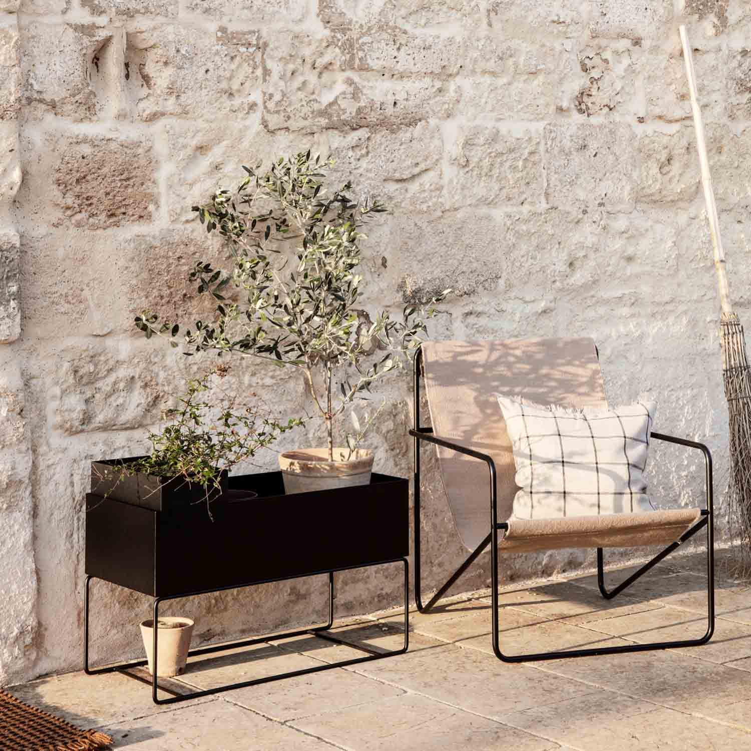 plant box outdoor ferm living schwarz 50946