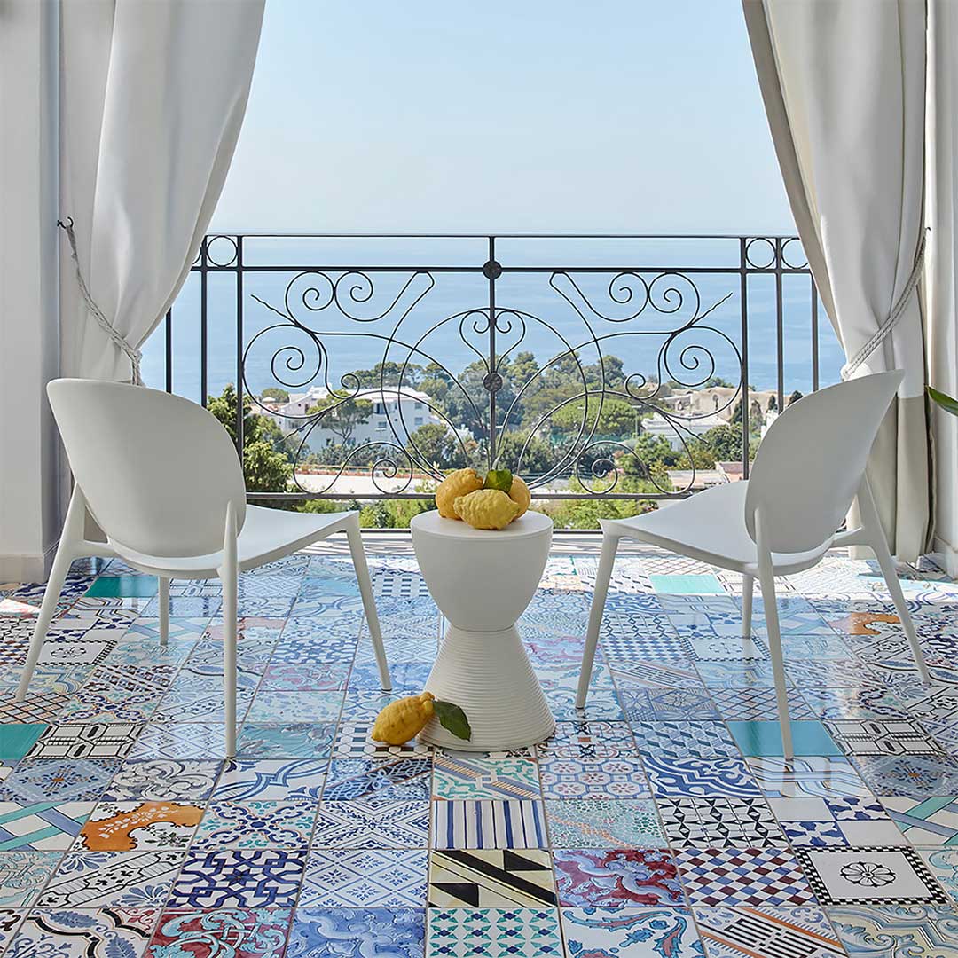 kartell prince aha hocker weiss 74712