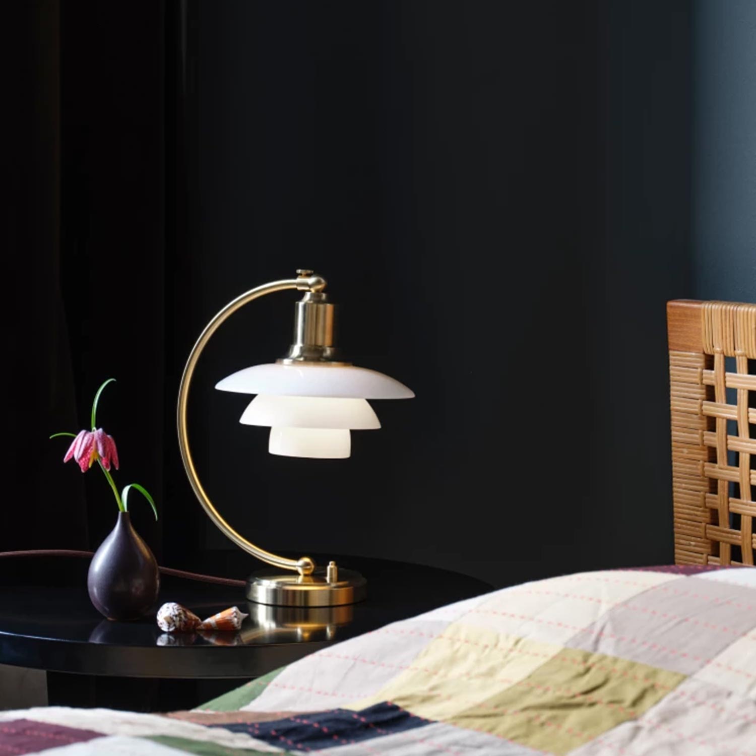 Louis Poulsen - PH 2/2 Luna Tischleuchte aged brass