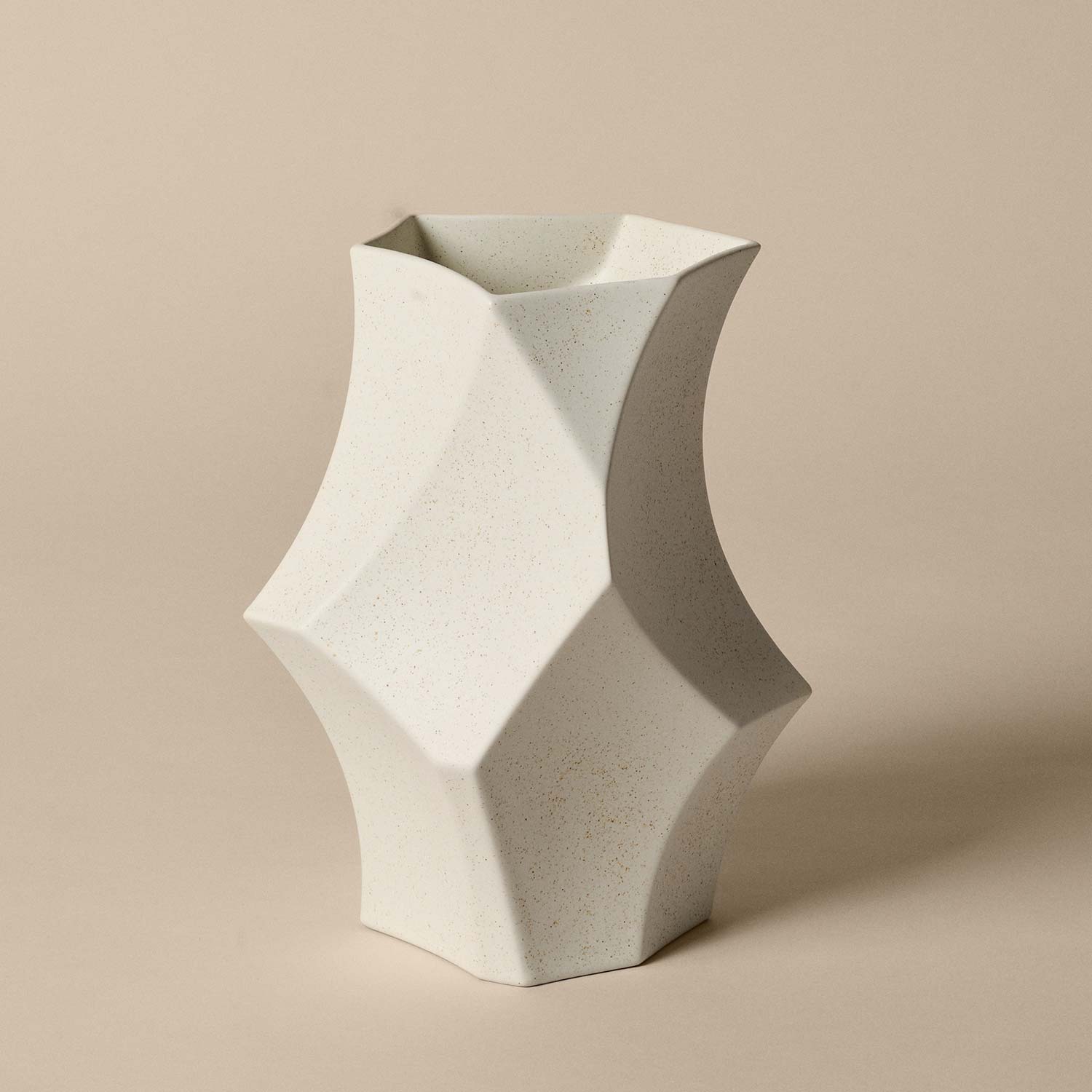 Ferm Living - Cueva Vase small dark sage