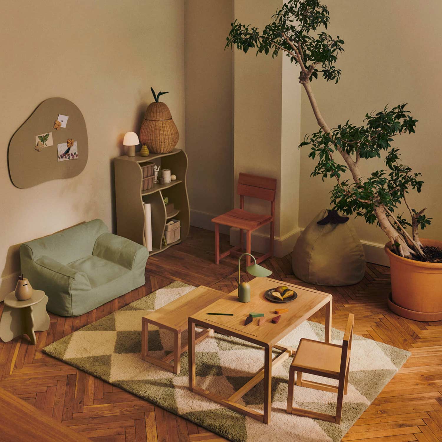 Ferm Living - Billow Knautschsack tea green