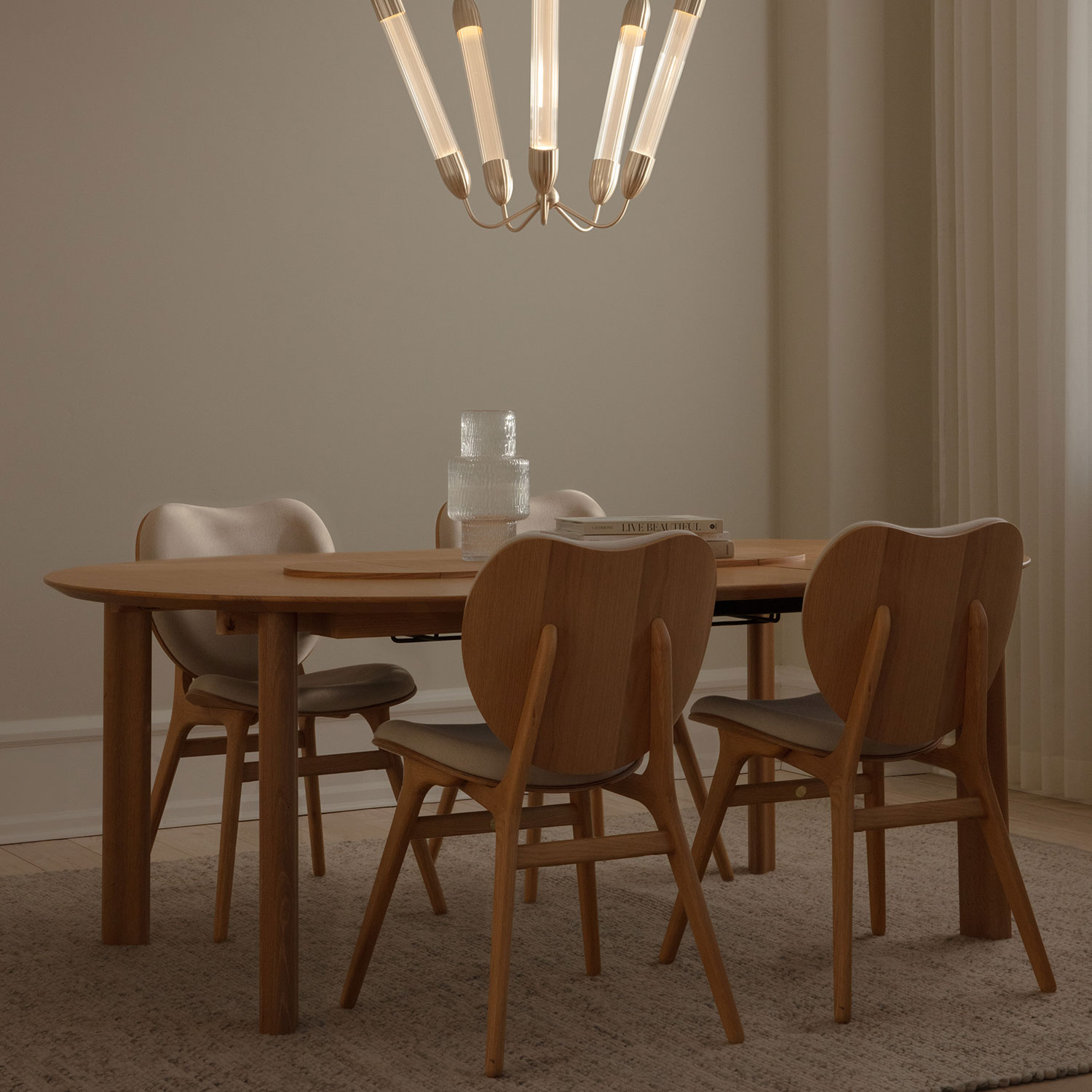 UMAGE - A Conversation Piece Stuhl eiche shadow