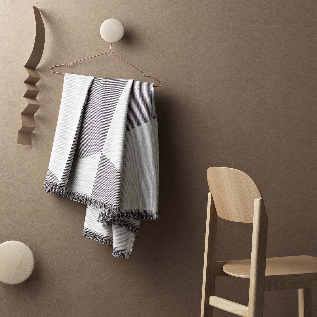 dots wandhaken muuto 26701
