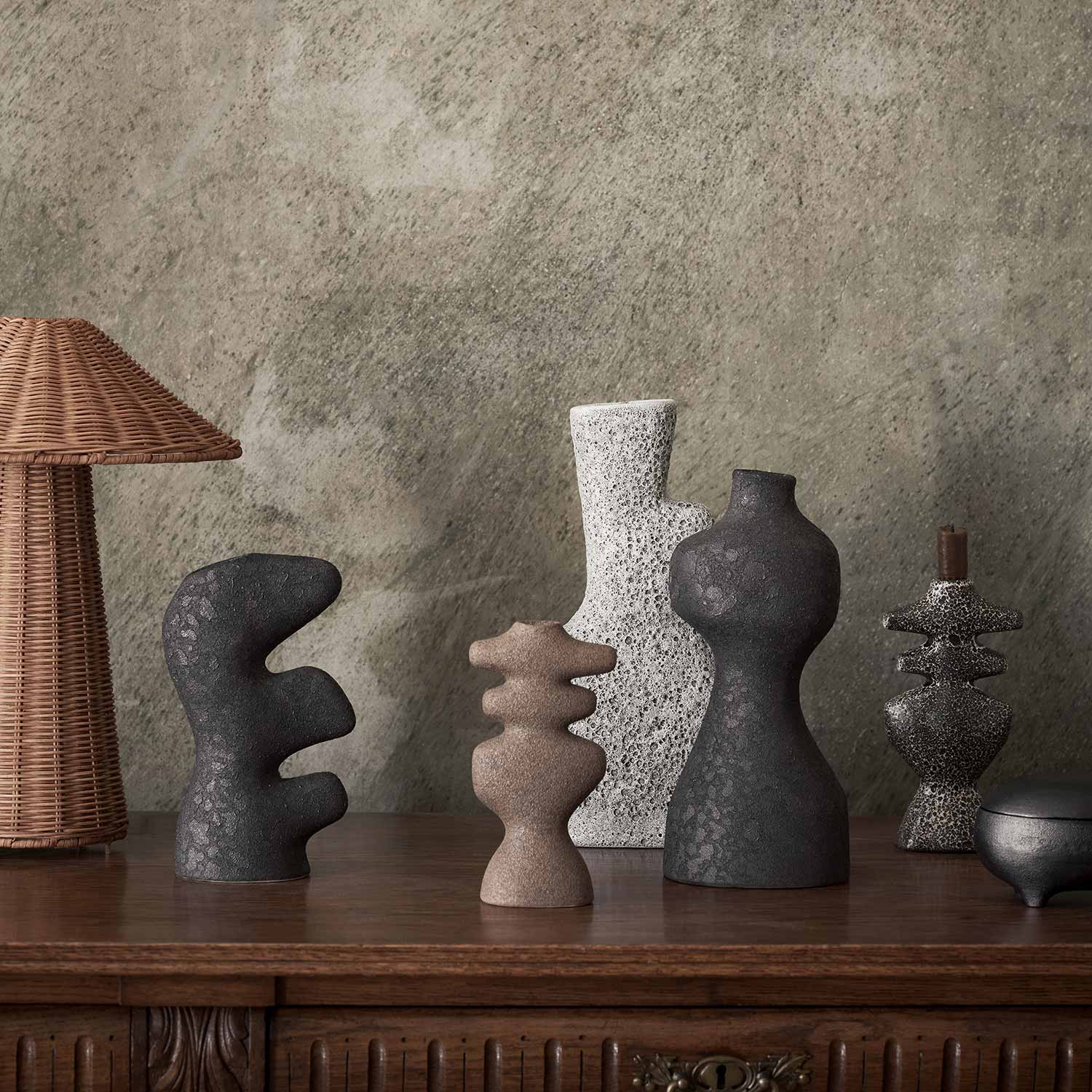 ferm living yara vase grey pumise small uebersicht 96430