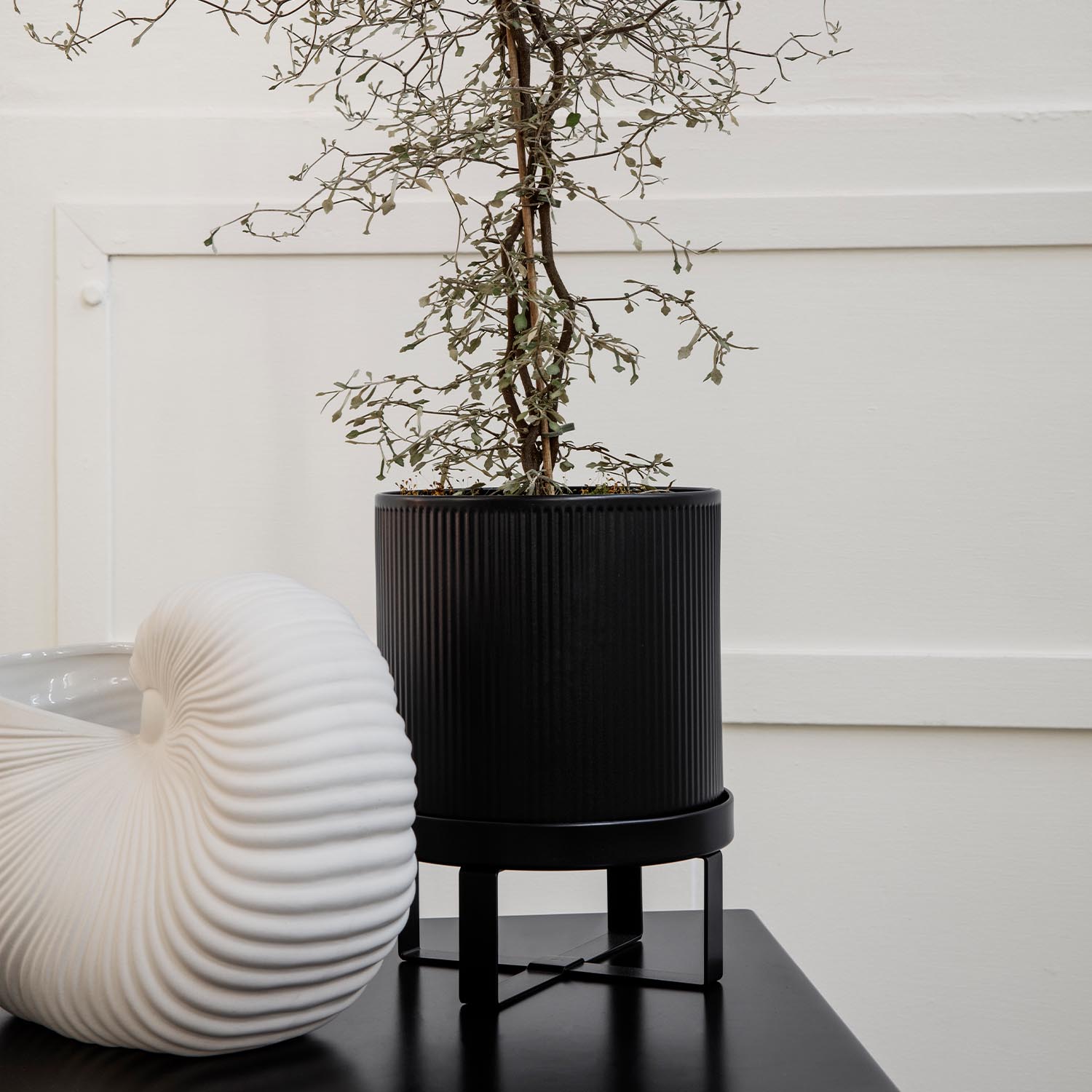 Shell Pot Off White Blumengef ferm Living pflanze ambiente