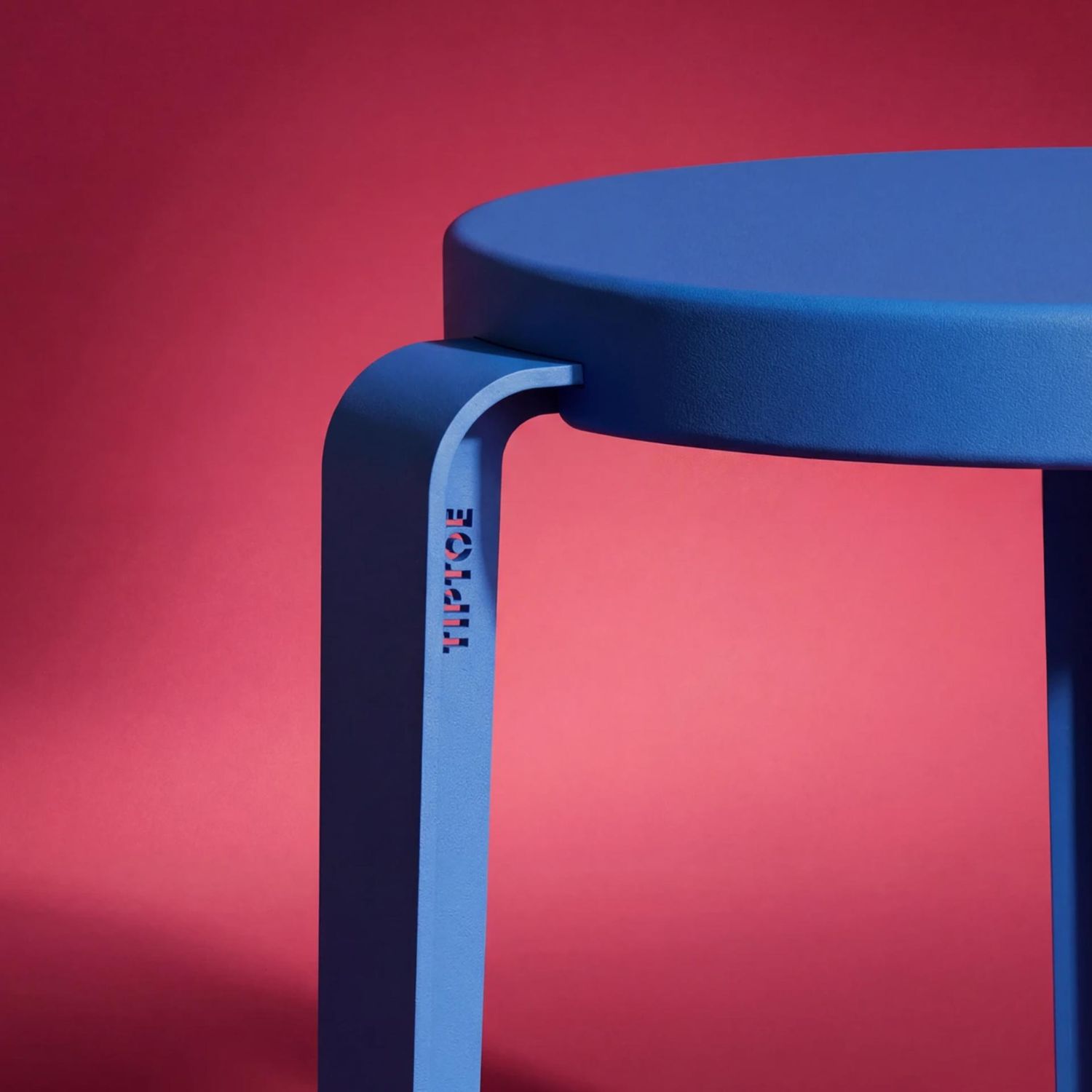 Tiptoe - Lou Hocker Chroma-Edition azurblau