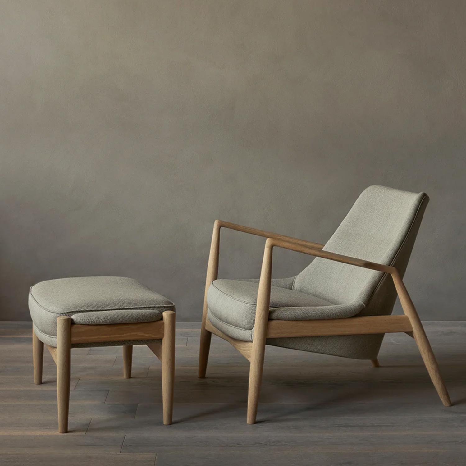 Audo - Seal Loungessessel niedrig Walnut/schwarz