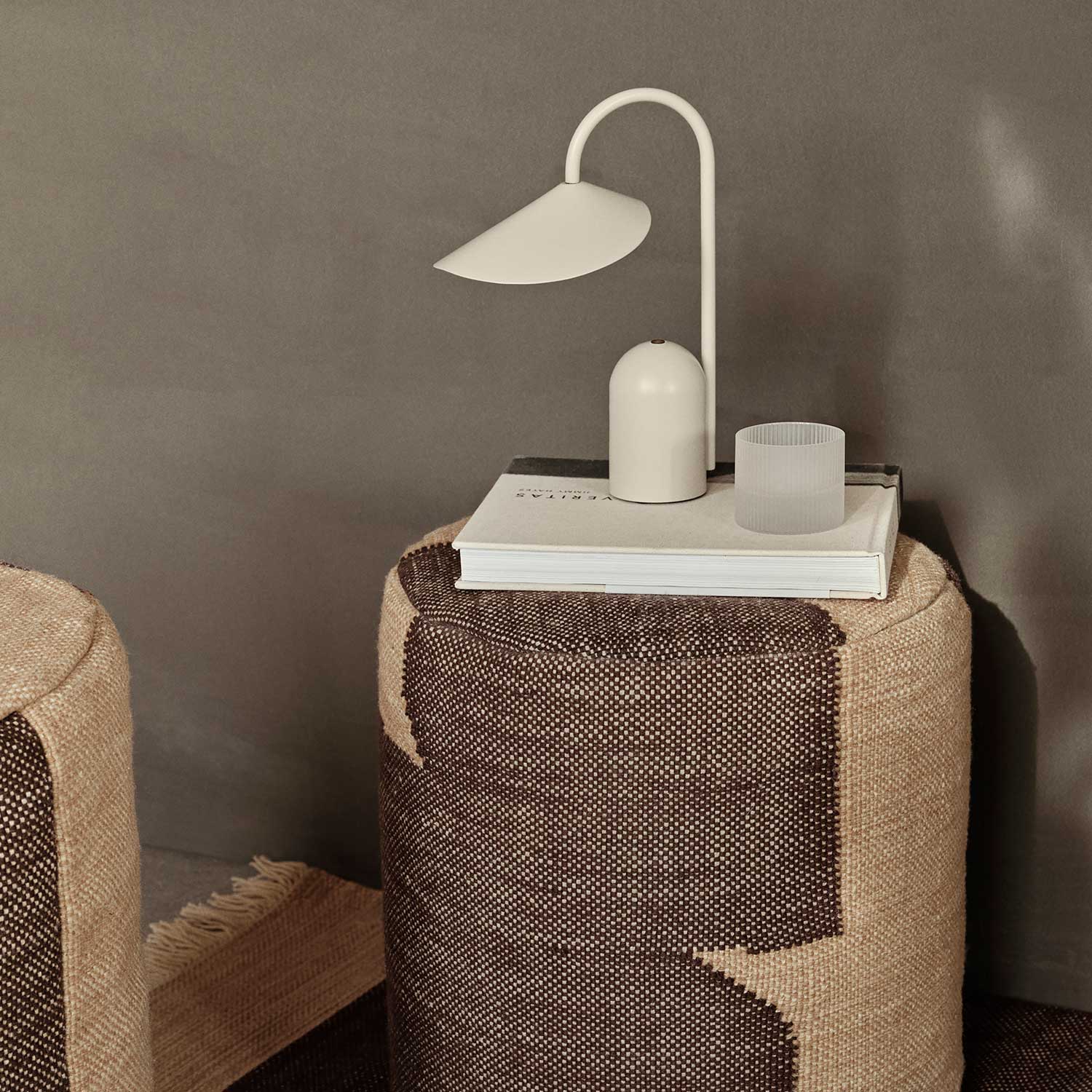 TragbareTischleuchte Arum fermLIVING 101012