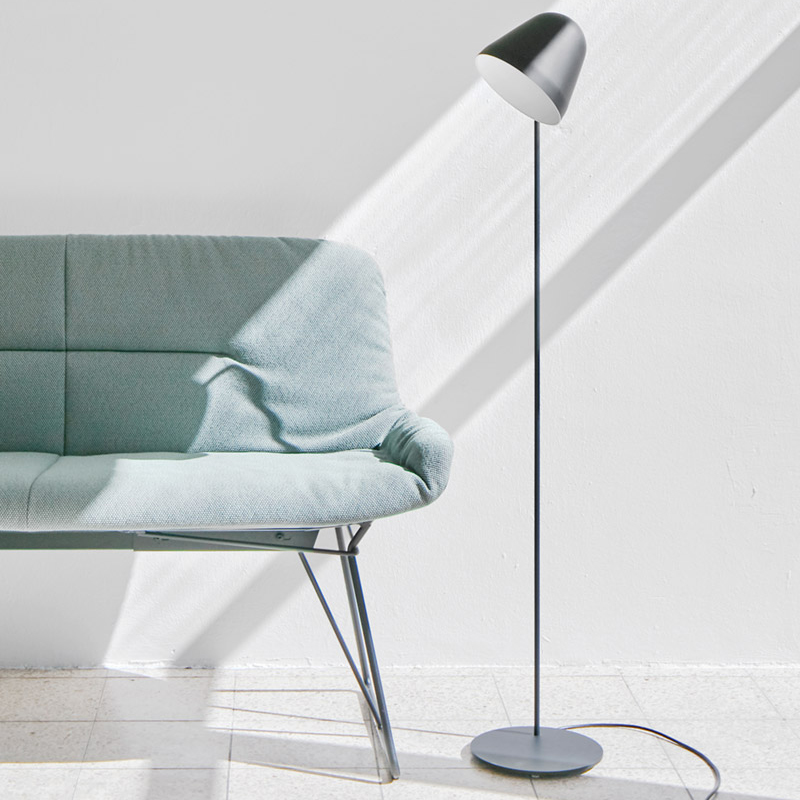 nyta tilt s floor grau sofa 64574