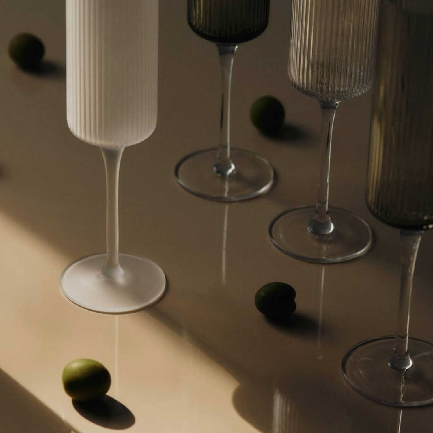 Ferm Living - Ripple Champagnerflöten 2er-Set glasklar