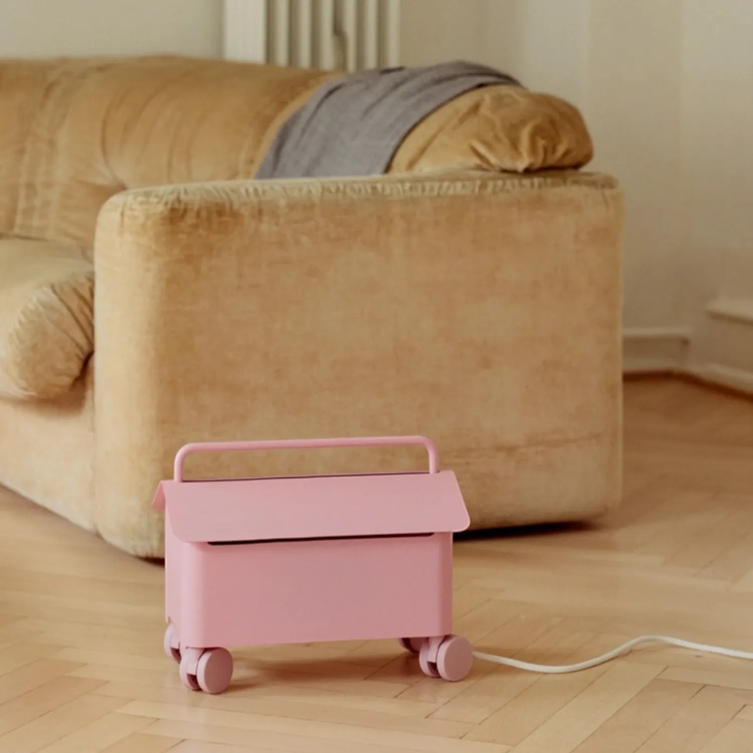 Pedestal - Cable Villa bubble gum