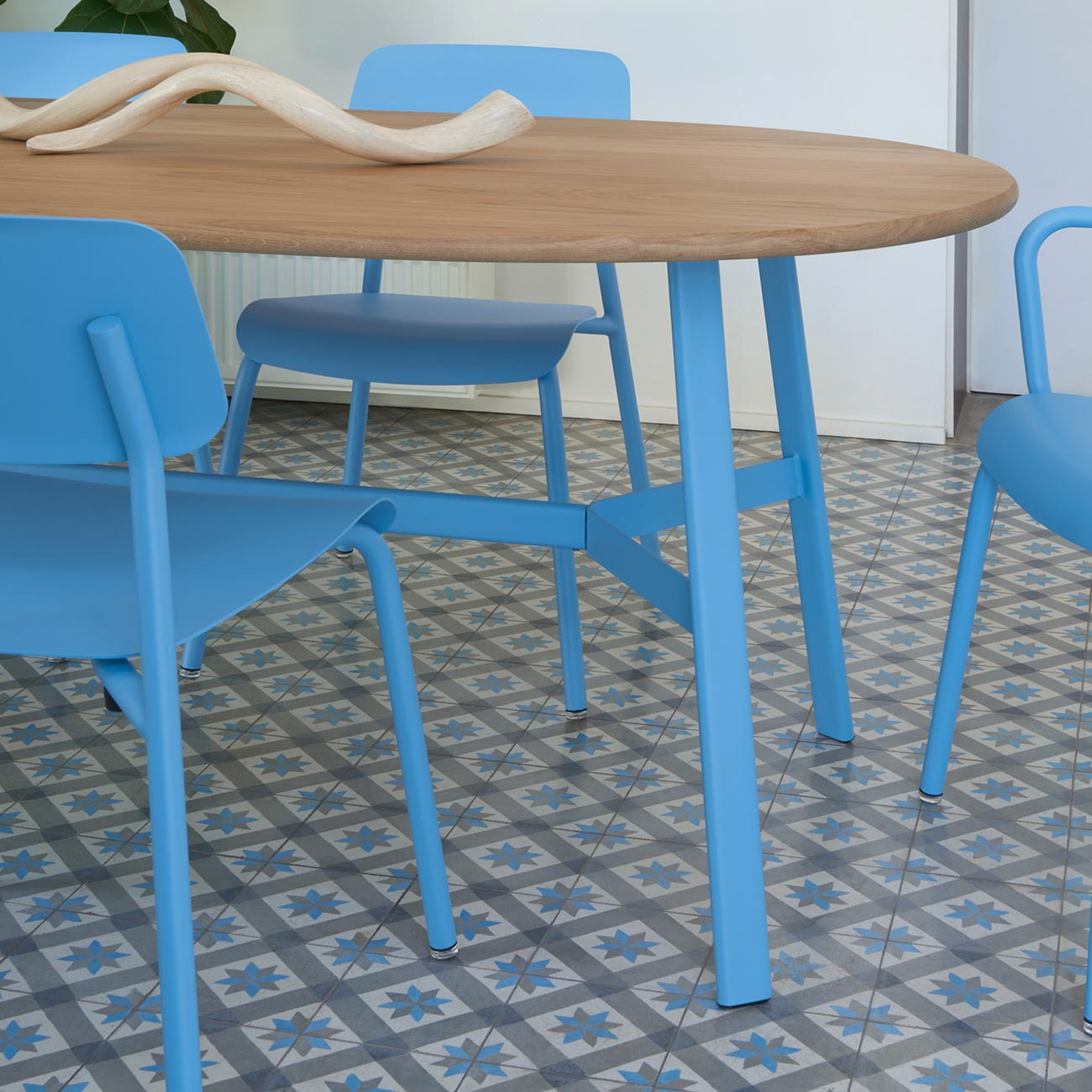 Fermob - So'O Ovaler Tisch Eiche 220x95 cm acapulcoblau
