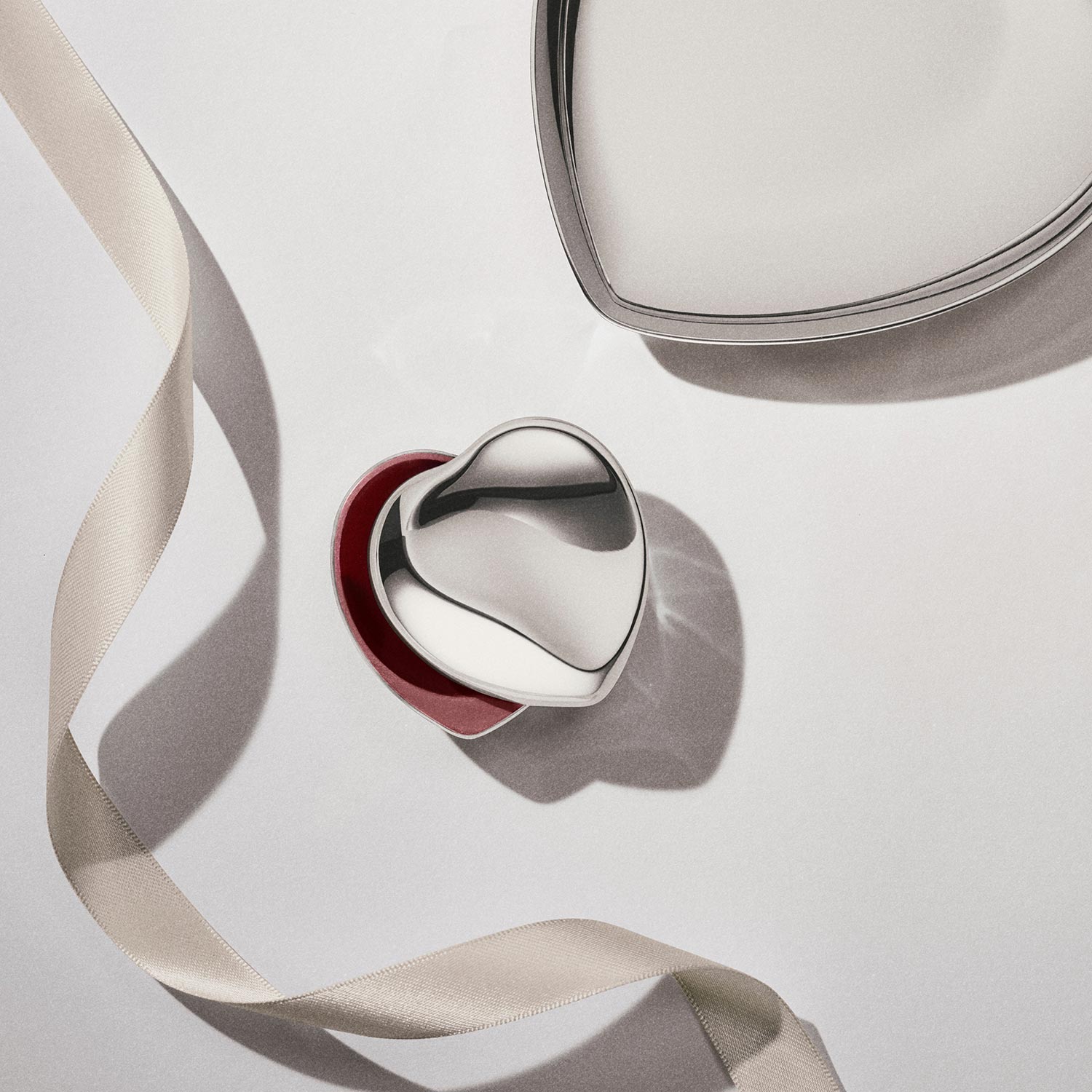 Georg Jensen - Heart Pillendose aus Edelstahl