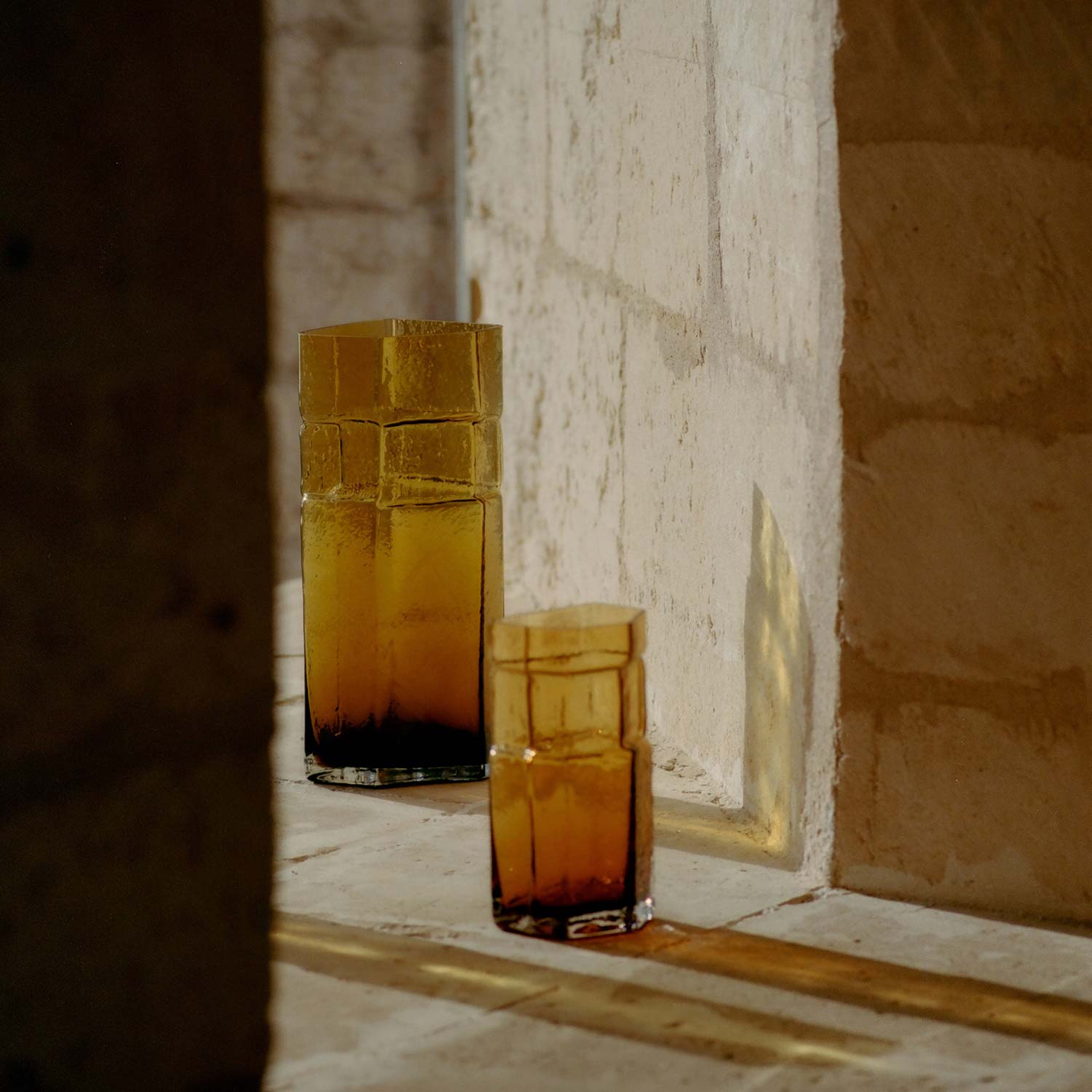 Ferm Living - Muro Vase S recycled amber