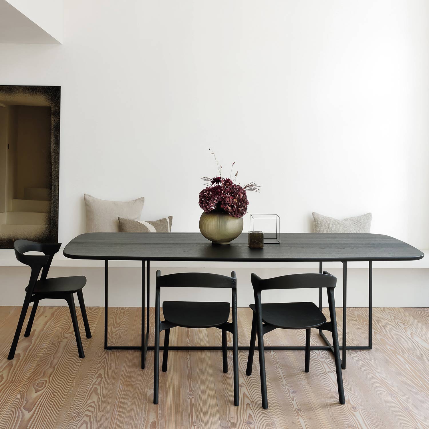 ehtnicraft bok stuhl schwarz am tisch 84450