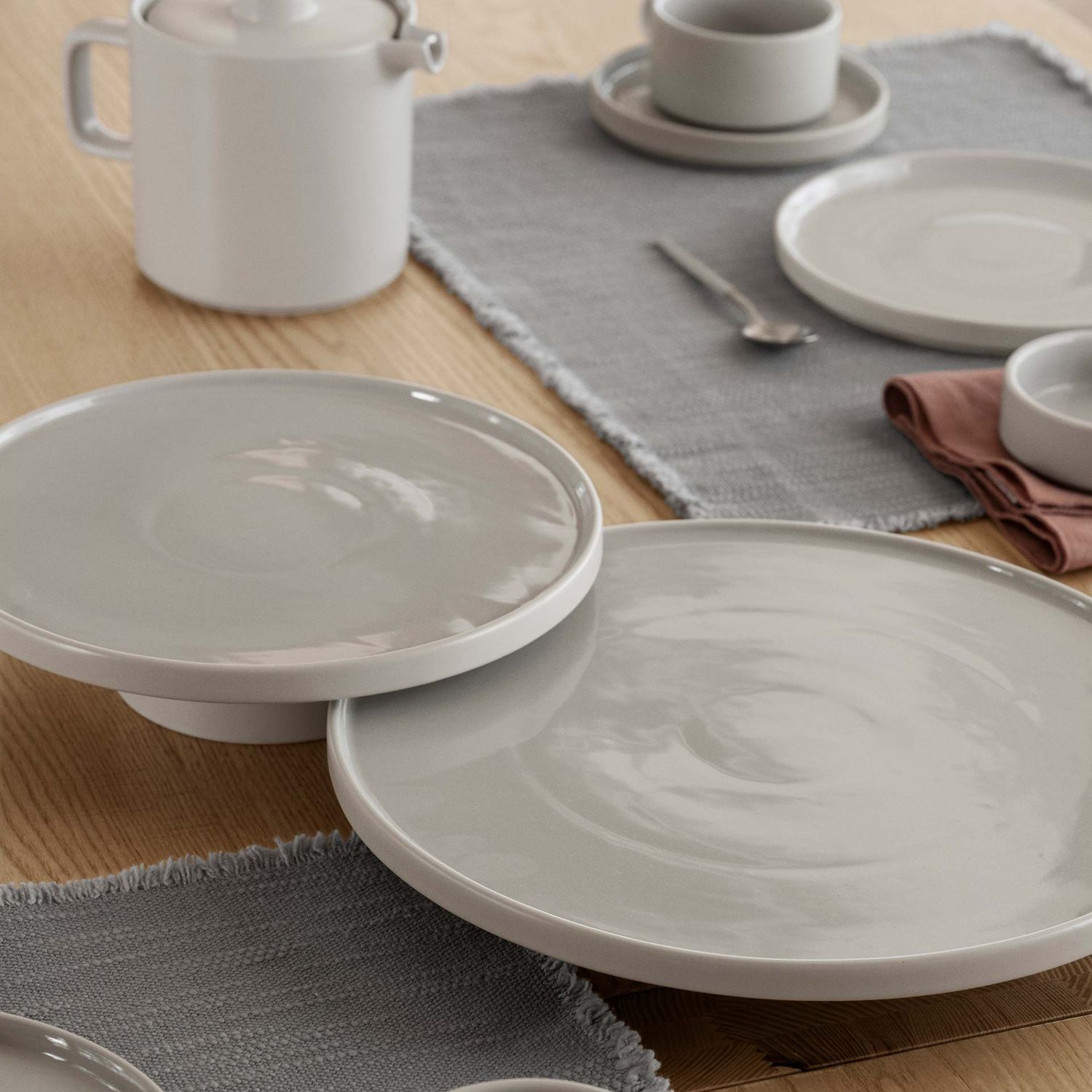 blomus - PILAR Tortenplatte S mirage gray