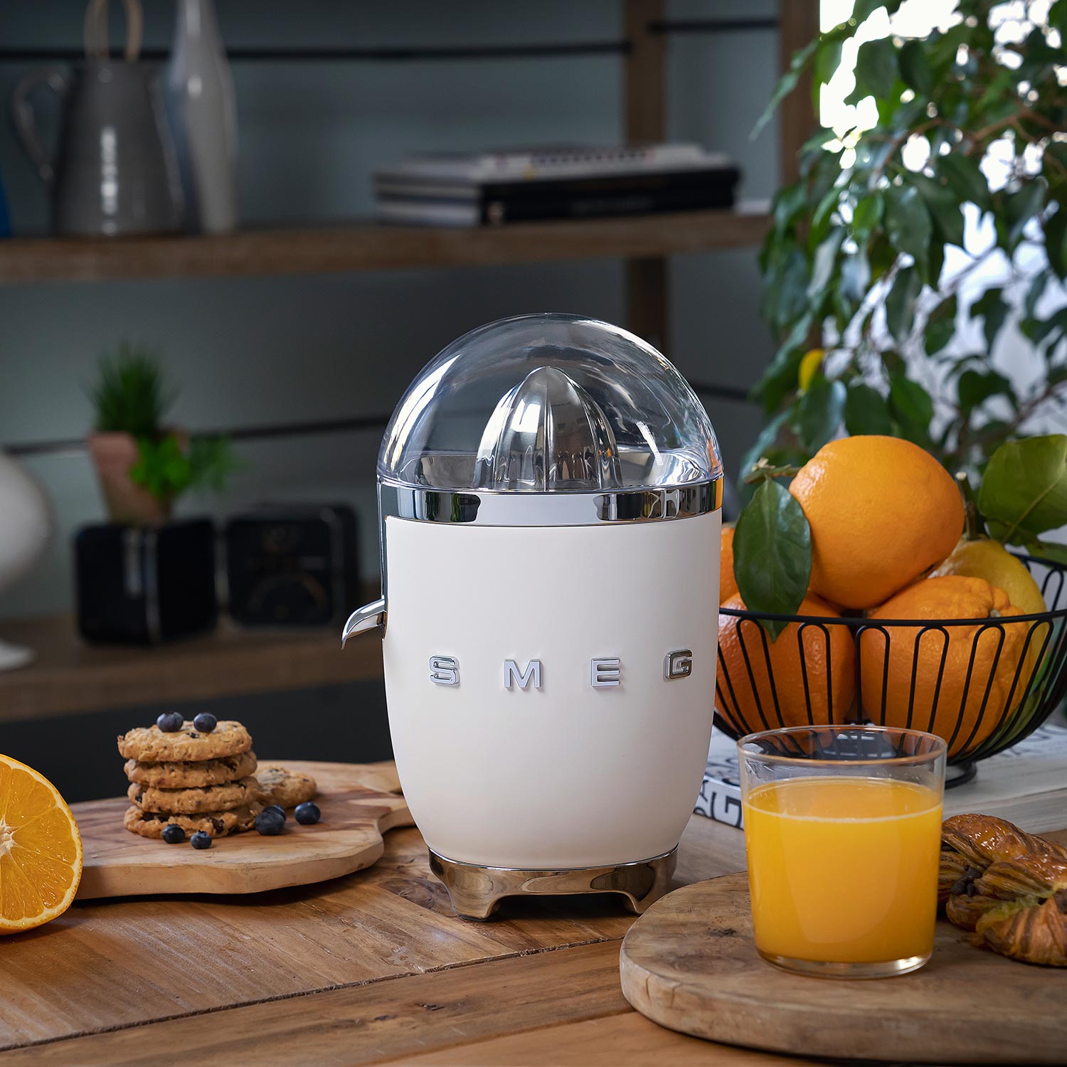 smeg zitruspresse weiss matt 81073