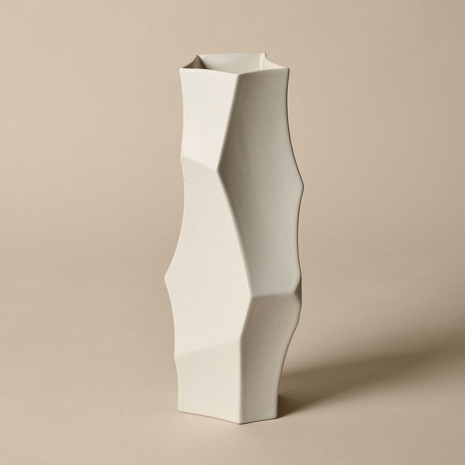 Ferm Living - Cueva Vase small dark sage