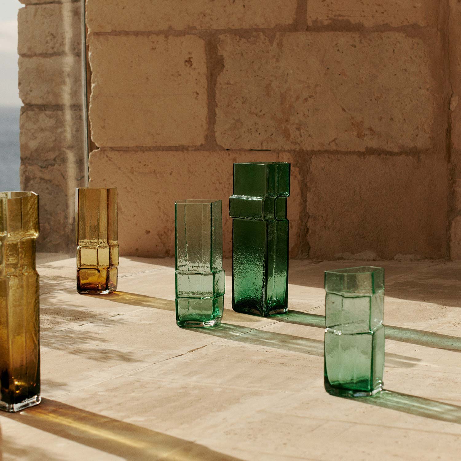 Ferm Living - Muro Vase S recycled amber