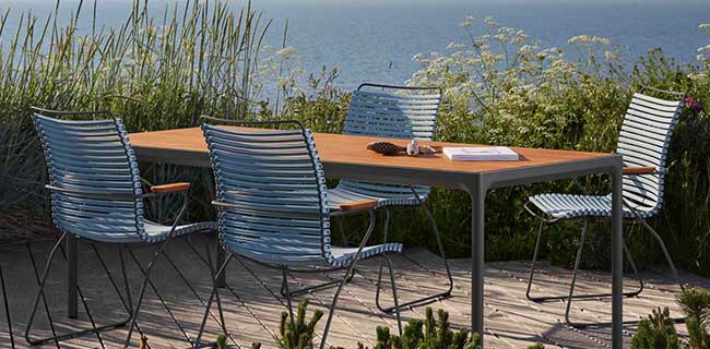 HOUE Tall Back Click Chair am Meer