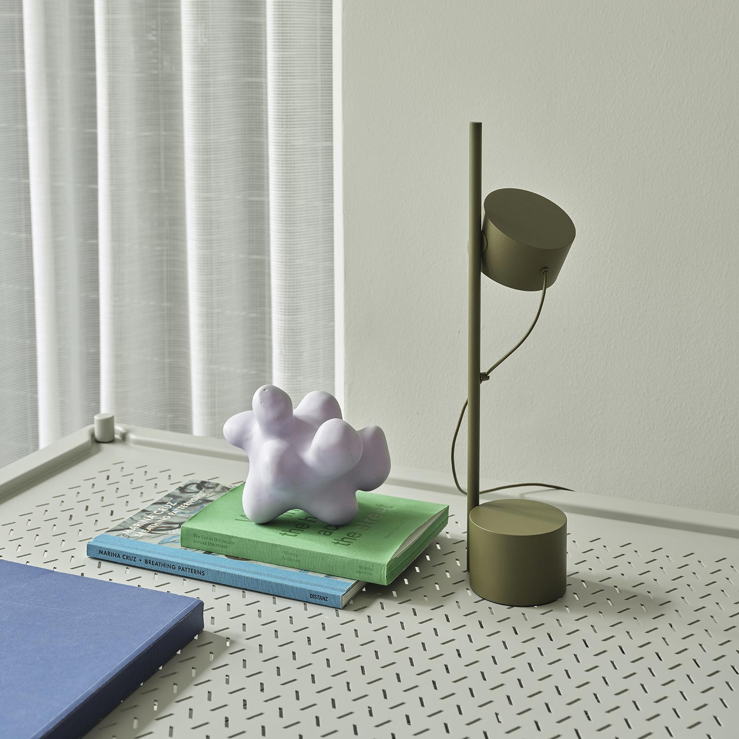 muuto Flow coffee table grey von oben 105273