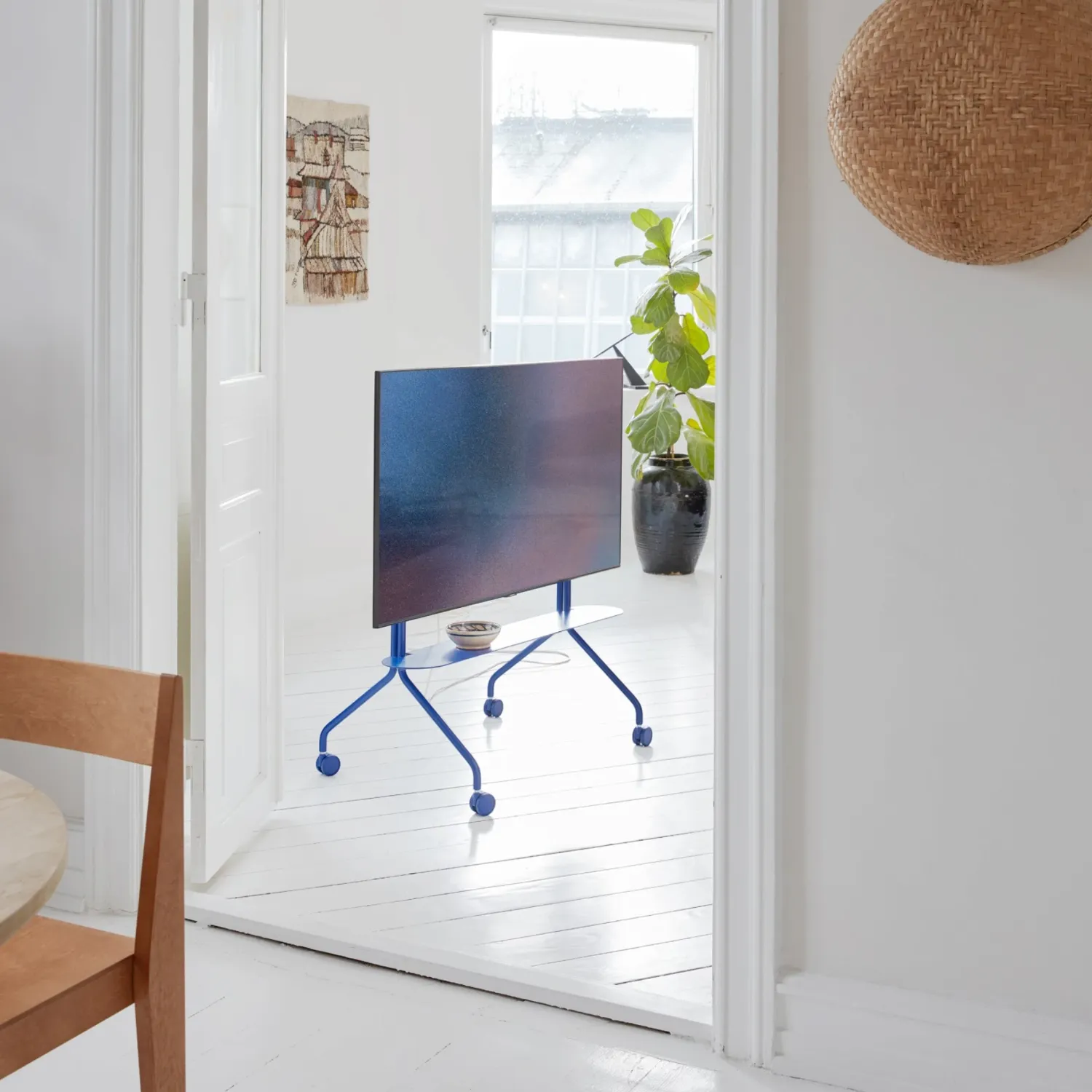 Pedestal - Moon Shelf powder blue