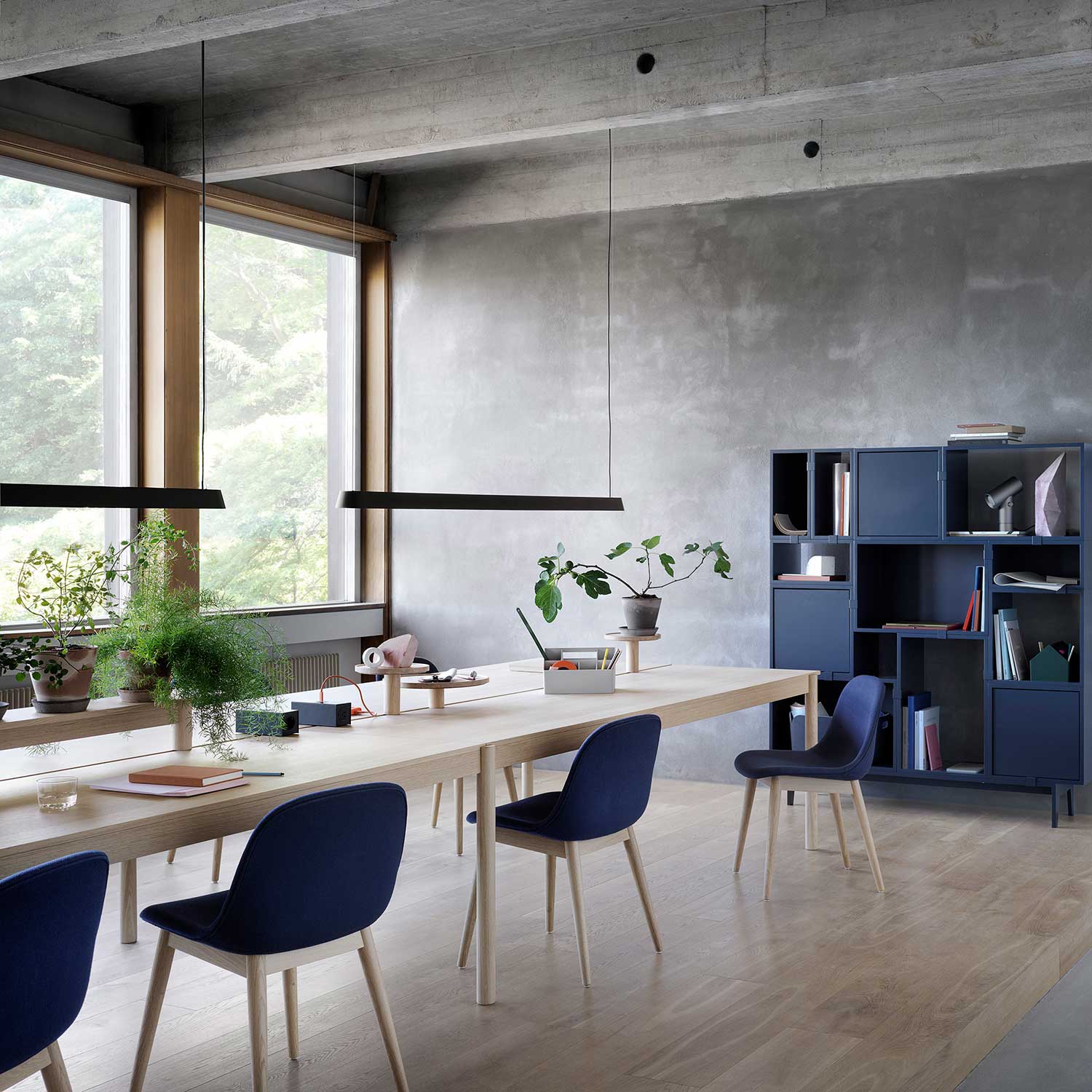 esstisch linear leuchte 169 schwarz muuto 62923