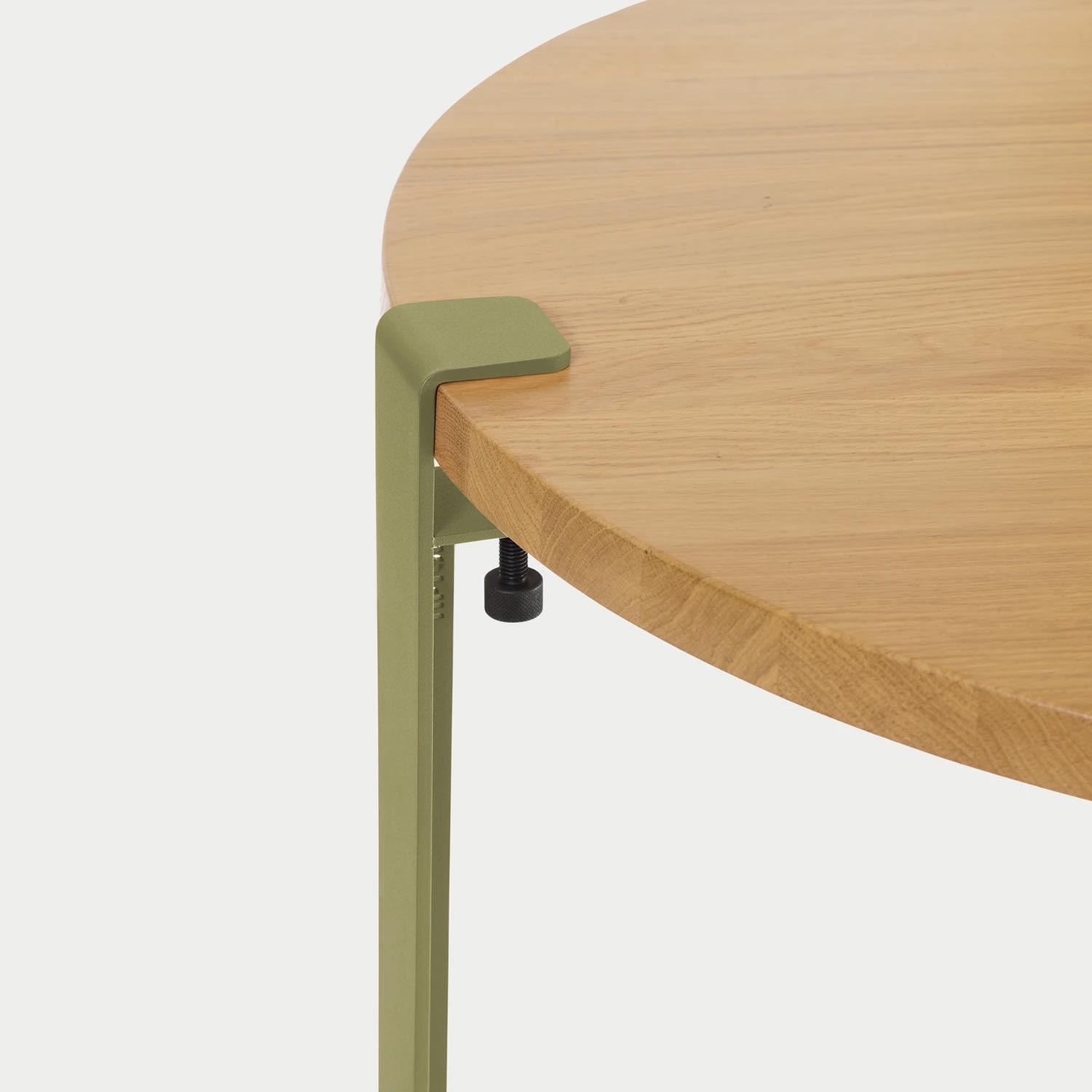 Tiptoe - Couchtisch rund Ø 90 cm Eiche khakigrün