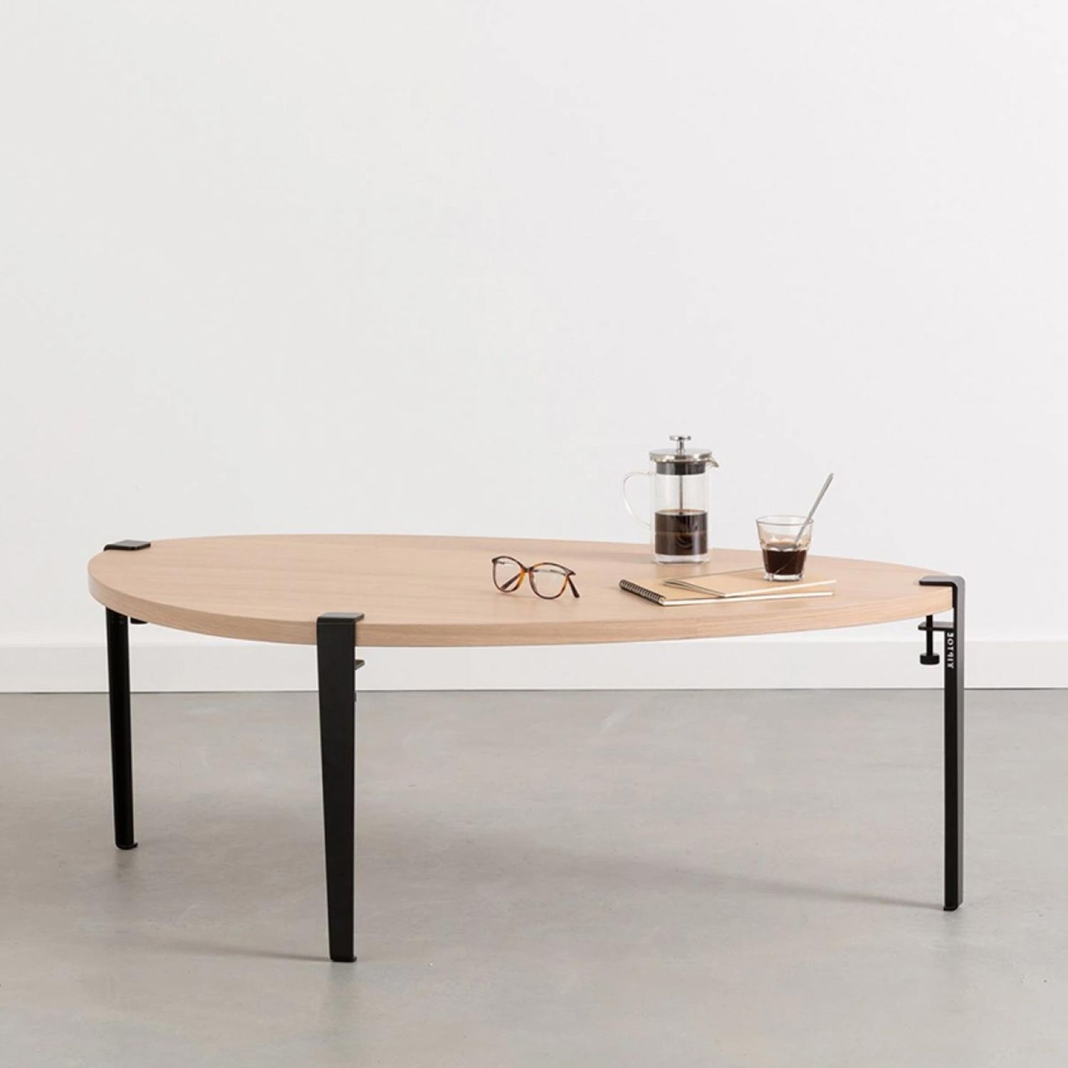 Tiptoe - Couchtisch 120 x 75 cm graphitschwarz