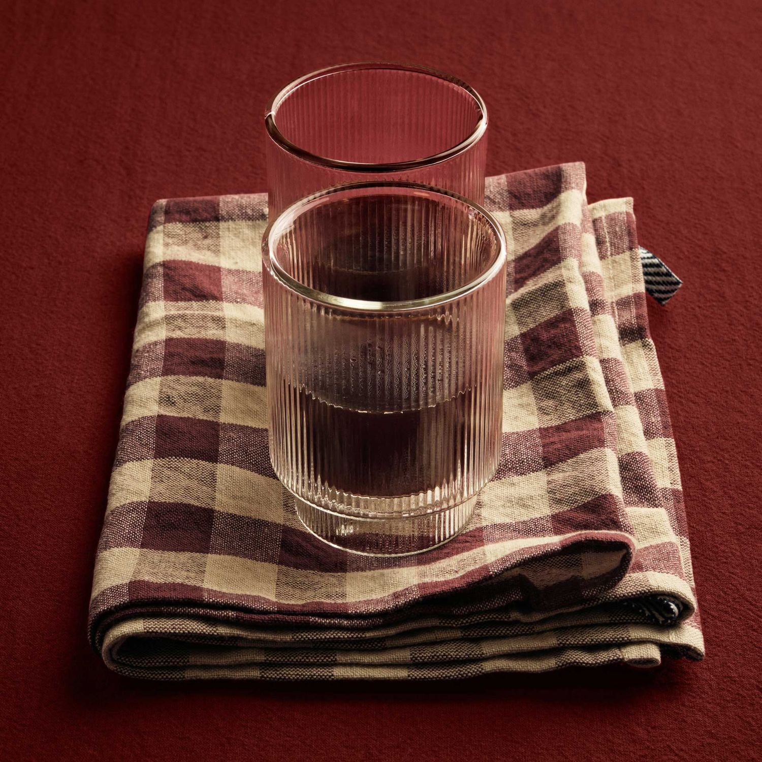 Ferm Living - Ripple Thermal Gläser 2-er Set klar