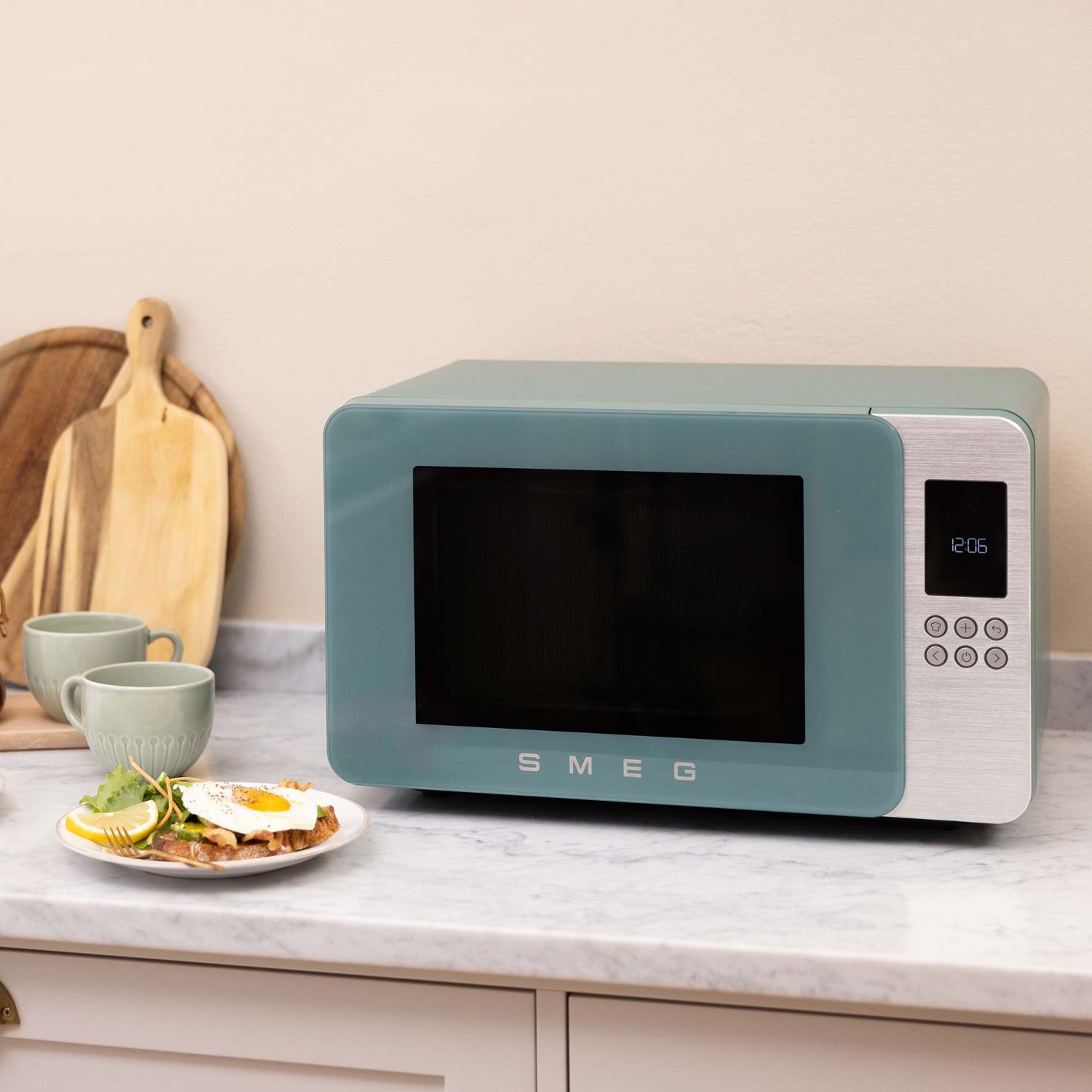 SMEG - Mikrowelle mit Grillfunktion MOC01 weiß