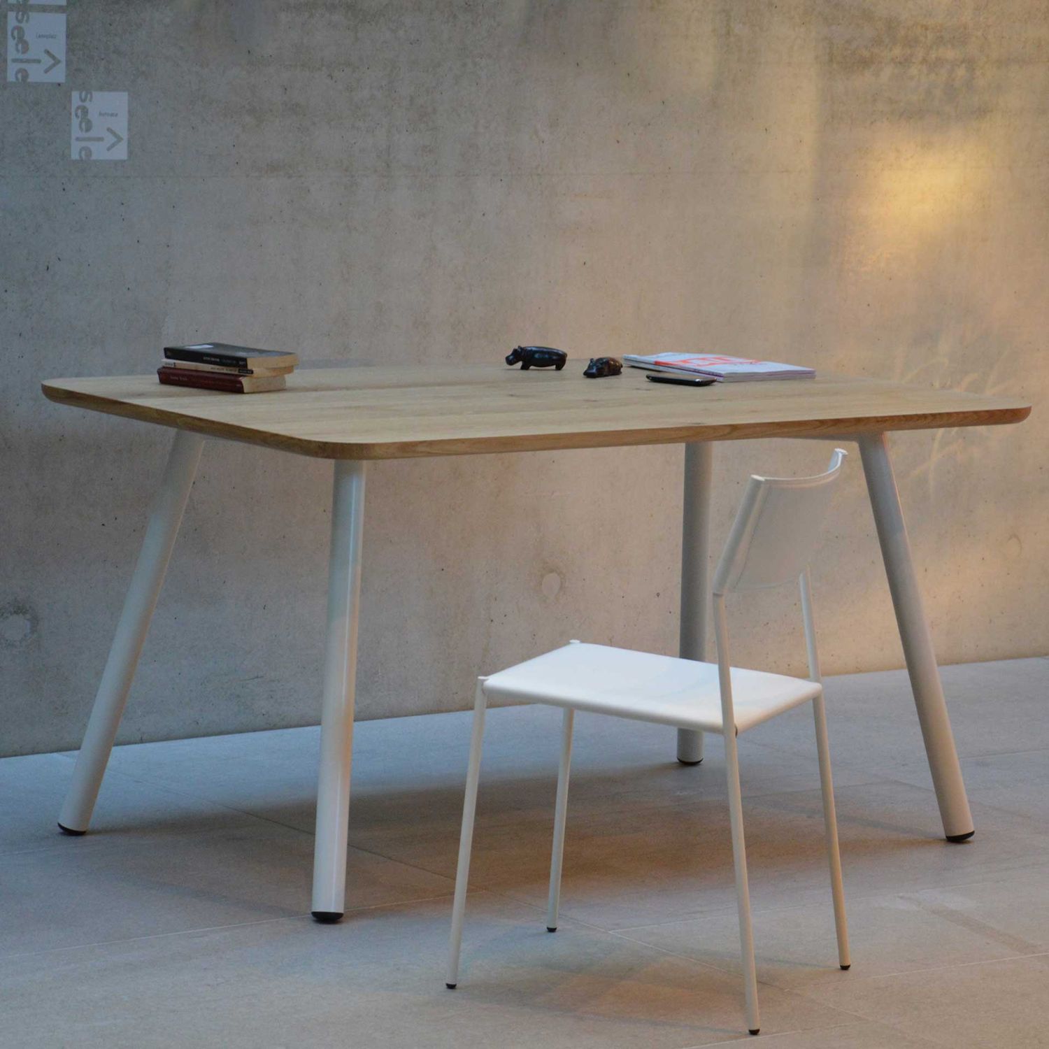 Jan Kurtz - Morador Tisch nussbaum furniert 150x90