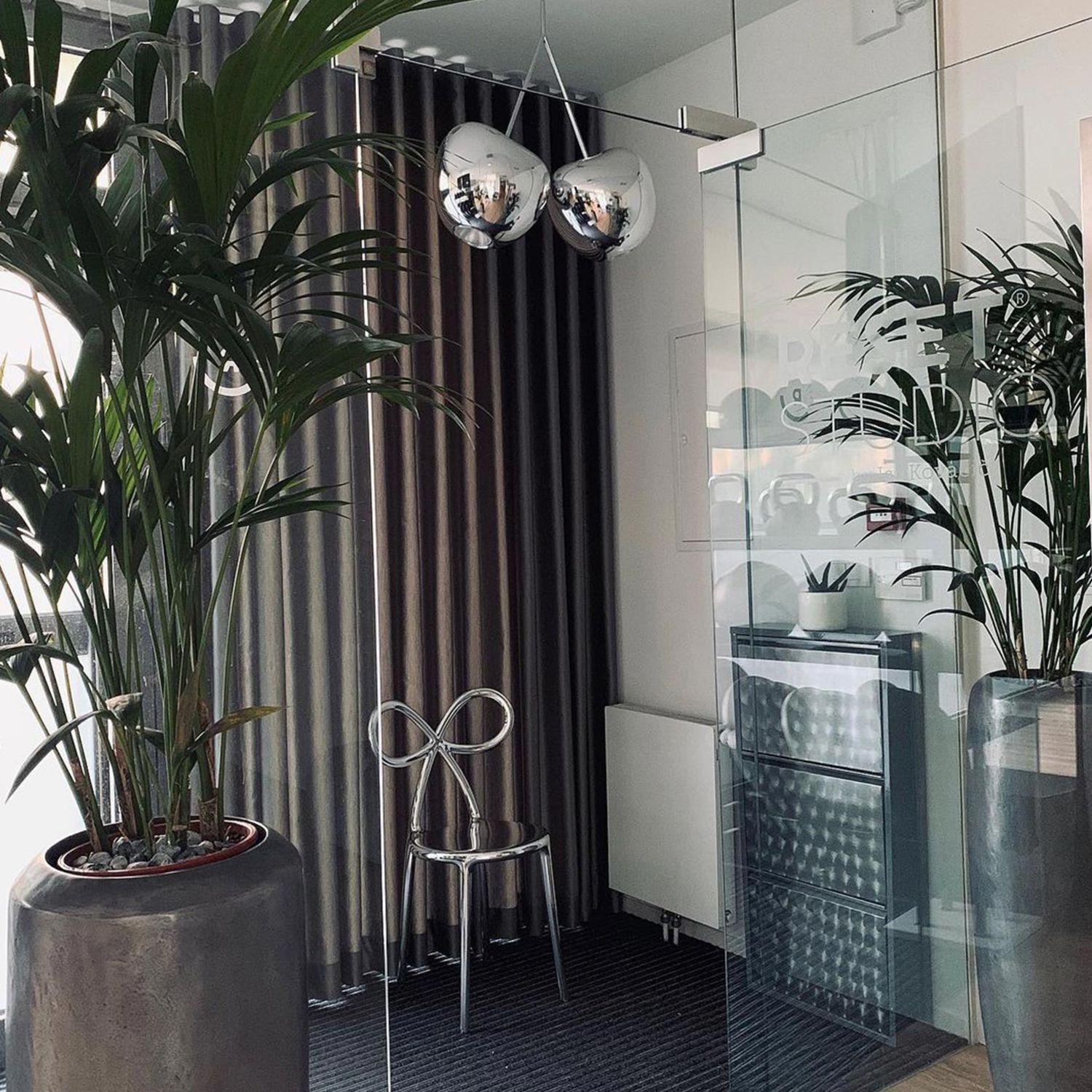 Qeeboo - Cherry Leuchte Metal Finish silber
