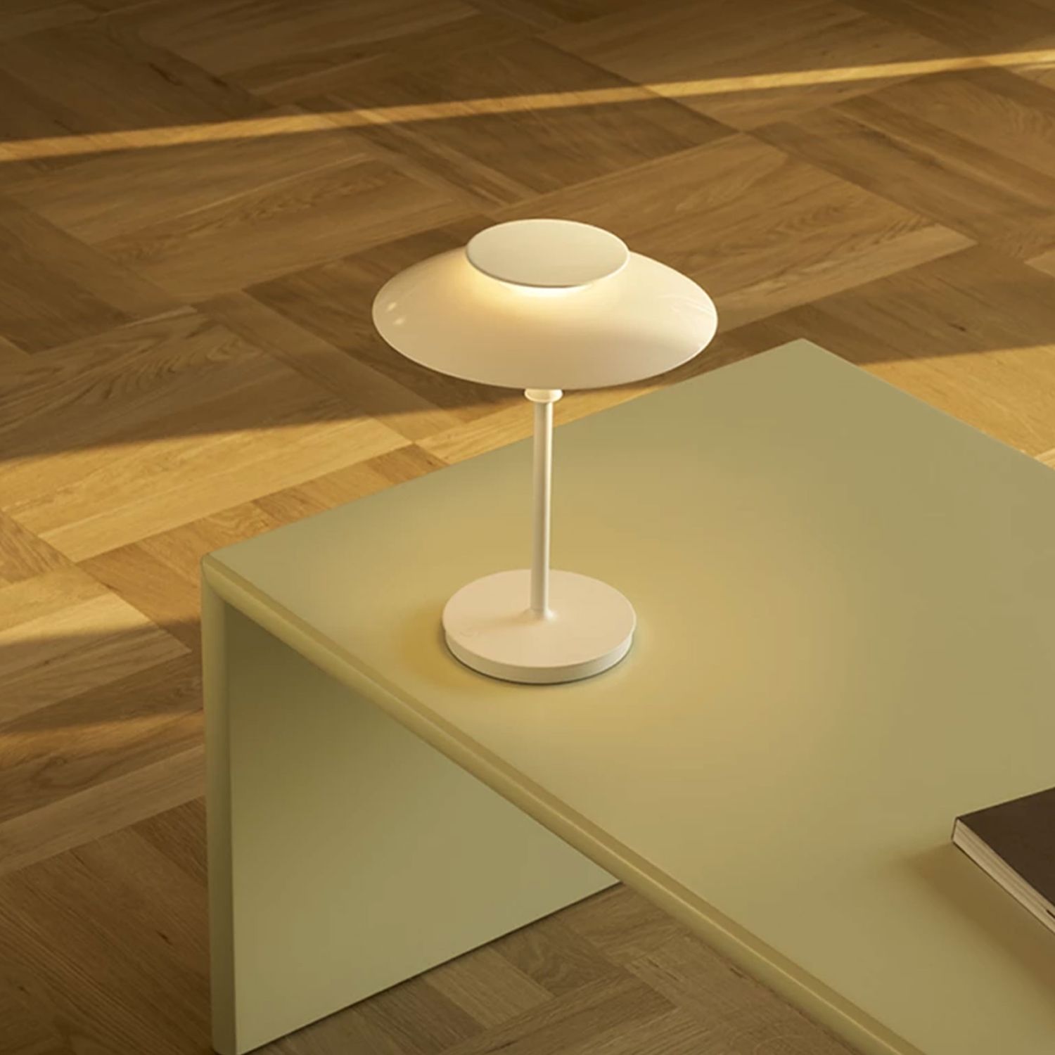 Louis Poulsen - PH 80 portable Leuchte opal weiß/weiß