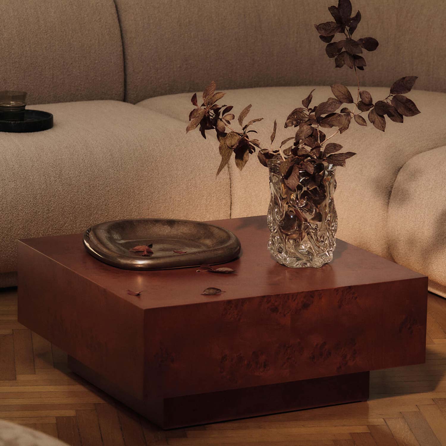 Ferm Living - Burl Couchtisch mit Aufbewahrung dark stained